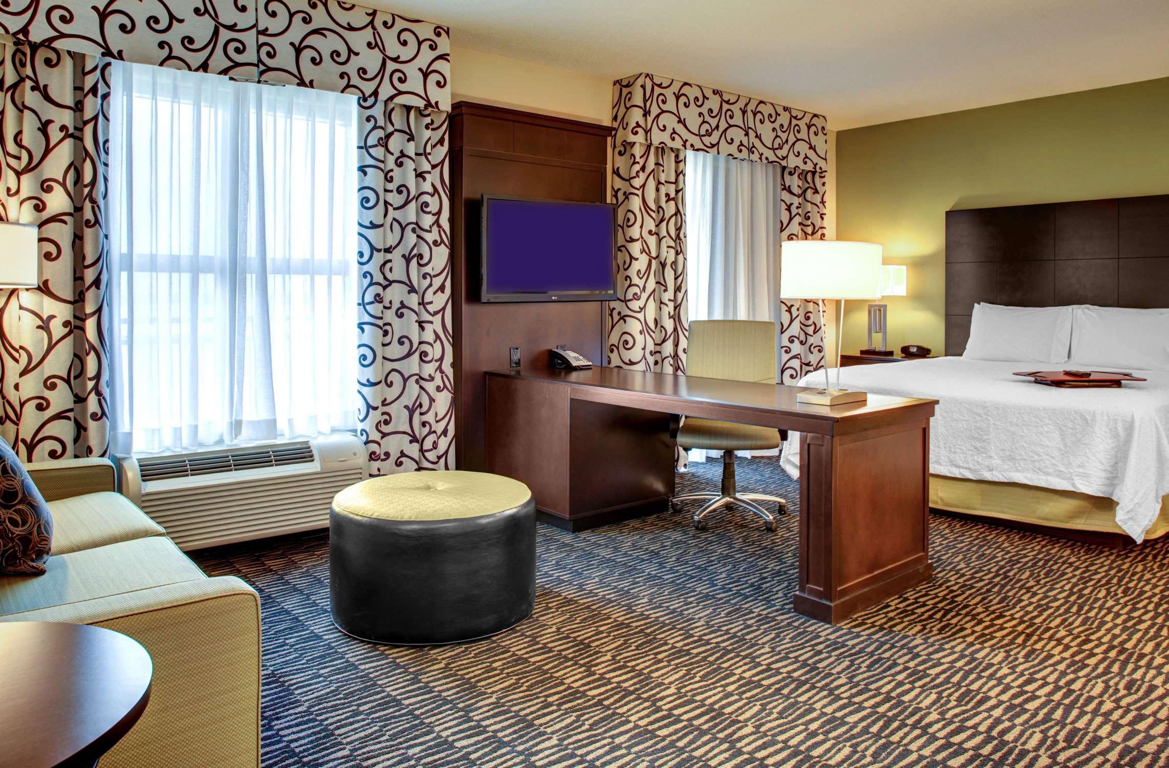 Hampton Inn And Suites Baton Rouge — photo 3