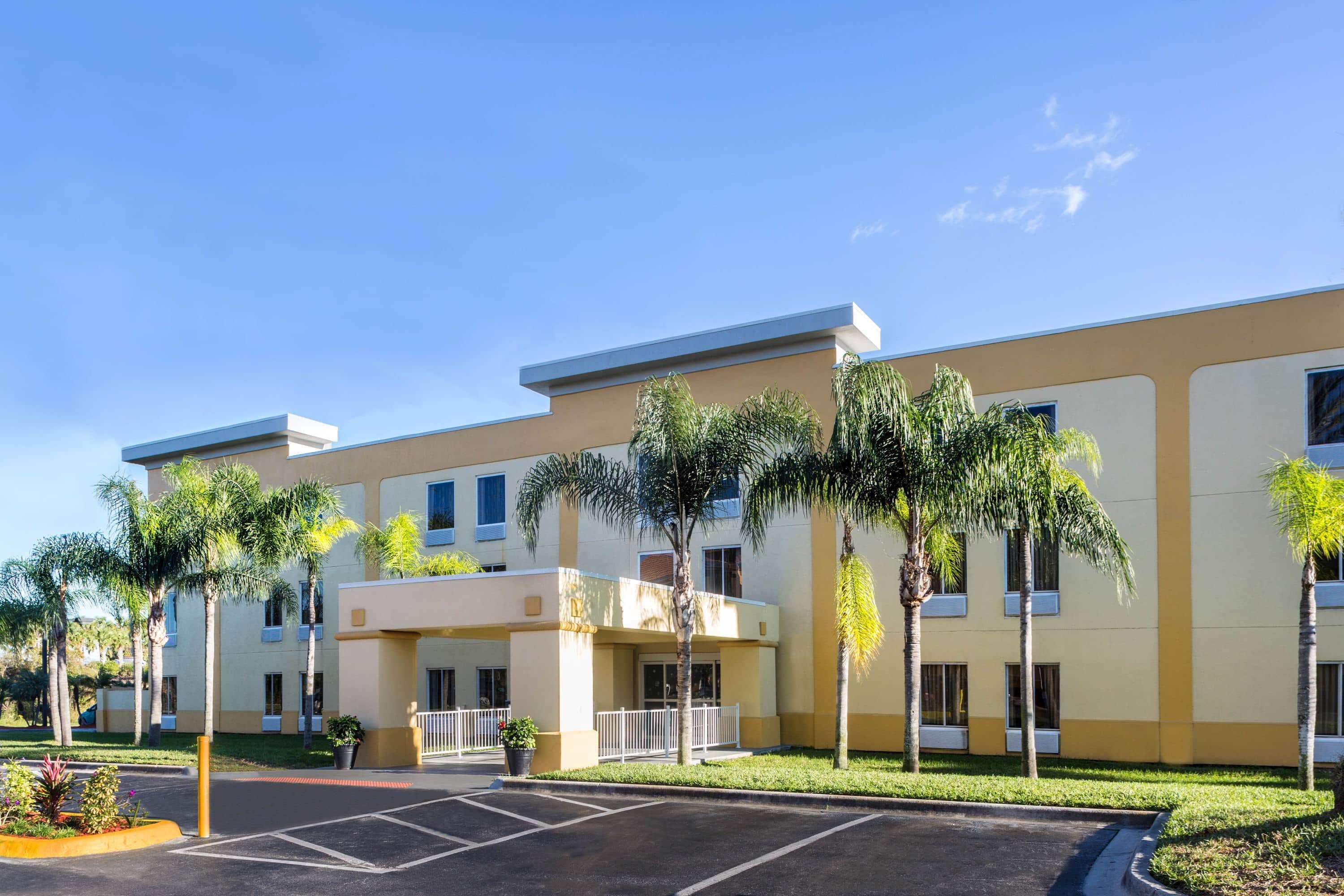 La Quinta Inn Orlando - Universal Studios — photo 5