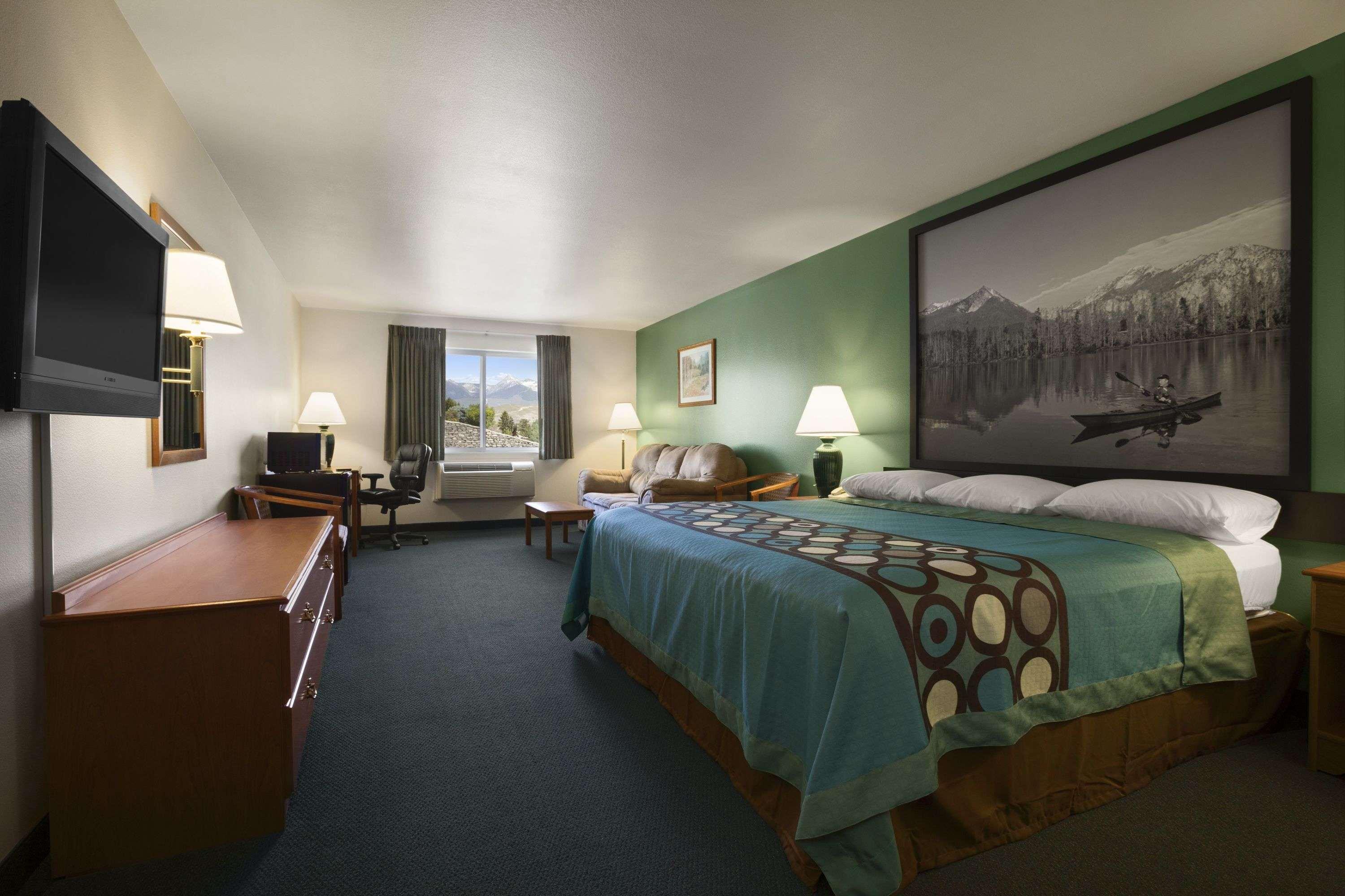 Super 8 by Wyndham Salmon — photo 4
