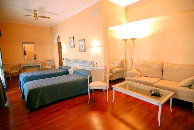 Hotel Colon — photo 4