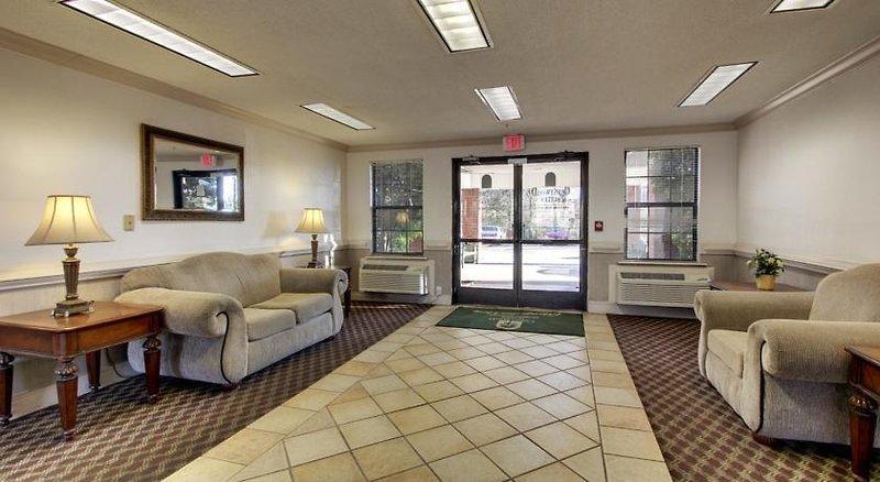 InTown Suites Nashville Madison — photo 5