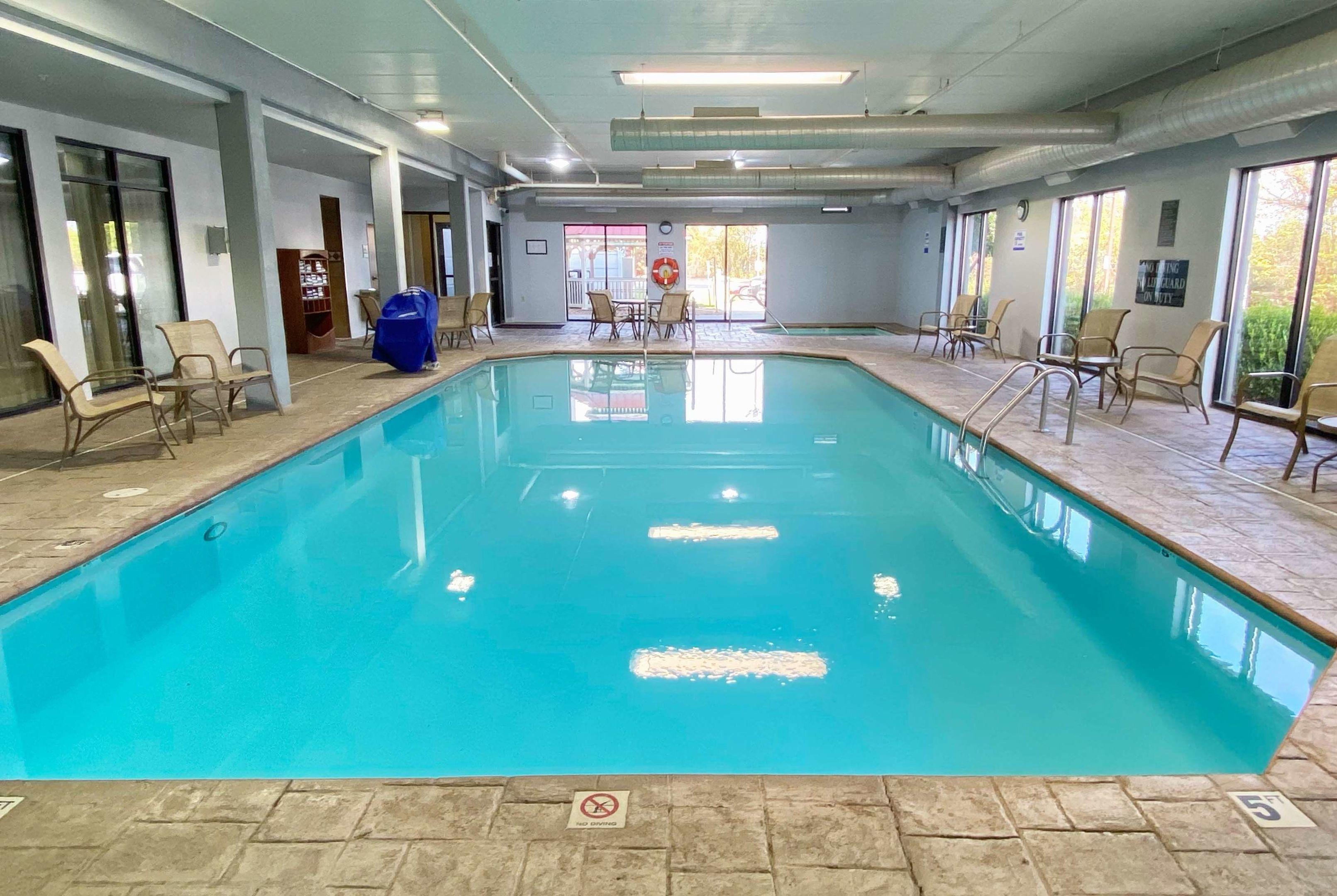 La Quinta Inn & Suites Clarksville — photo 4