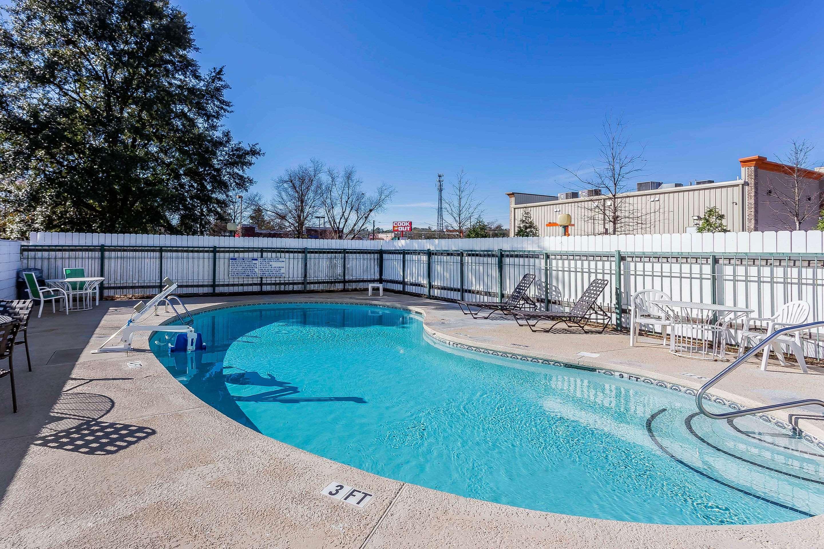 Rodeway Inn Augusta — photo 4