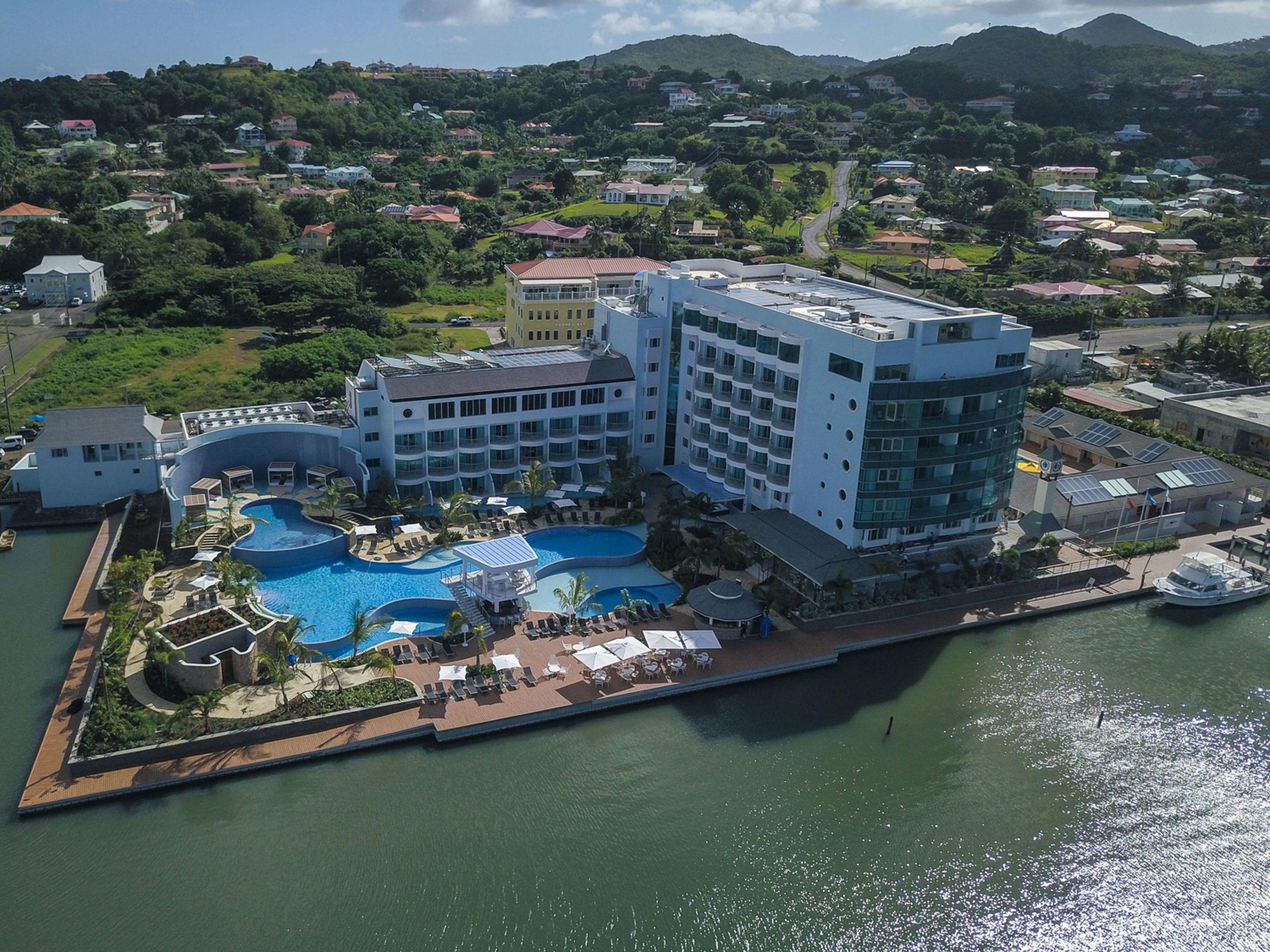 Harbor Club St. Lucia, Curio Collection by Hilton — photo 4