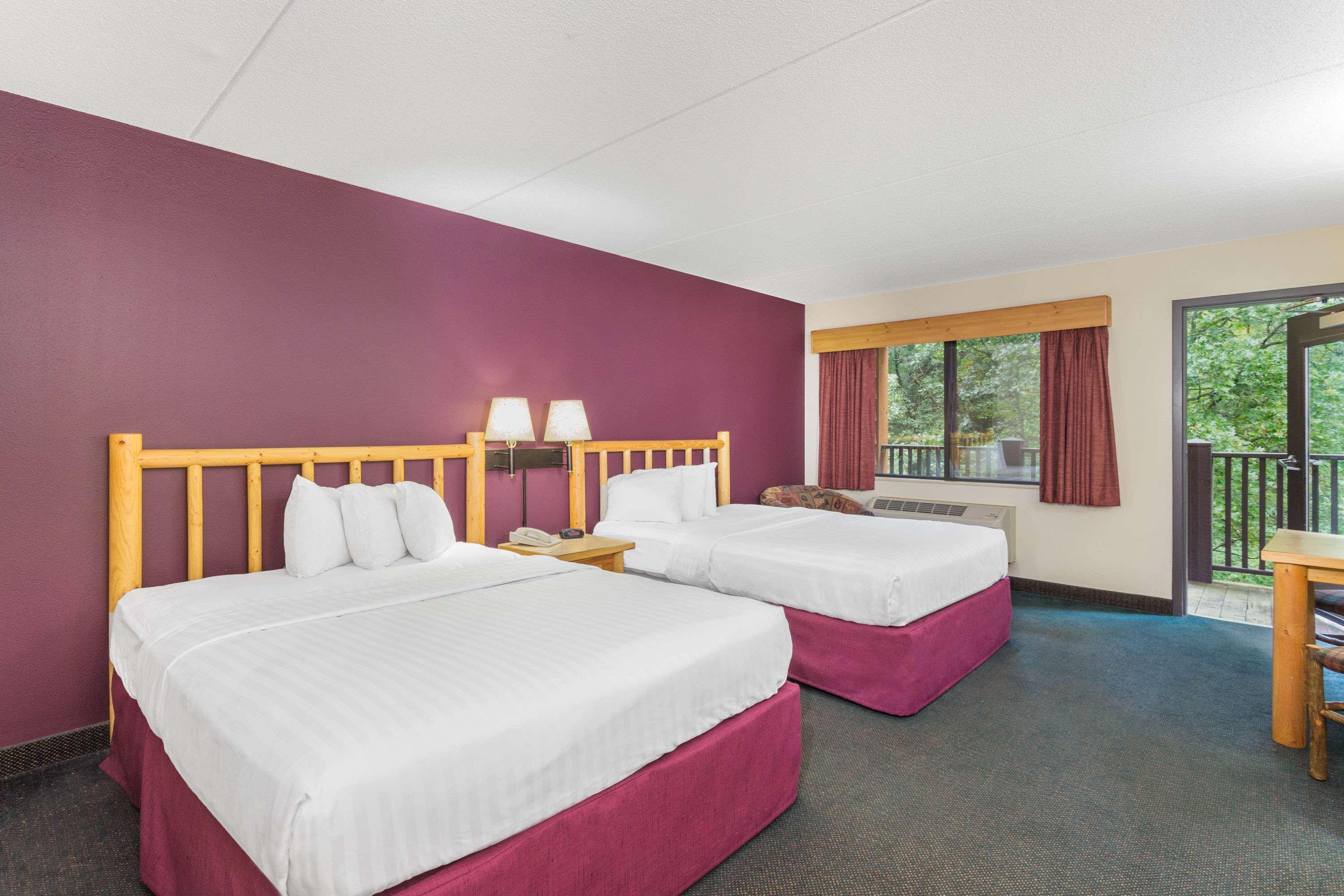 AmericInn by Wyndham Wisconsin Dells — photo 4