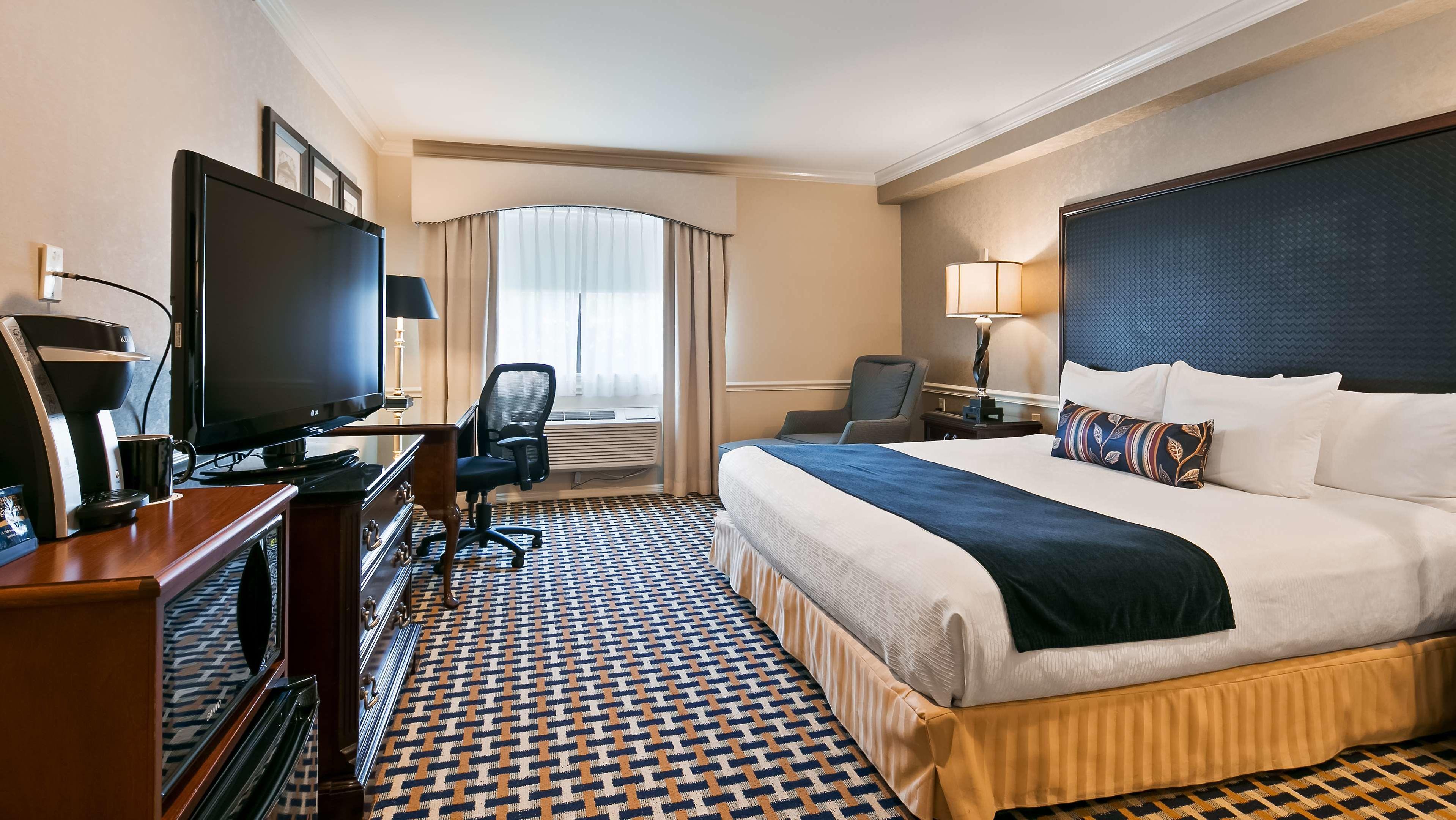 Best Western Premier Plaza Hotel & Conference Center — photo 4