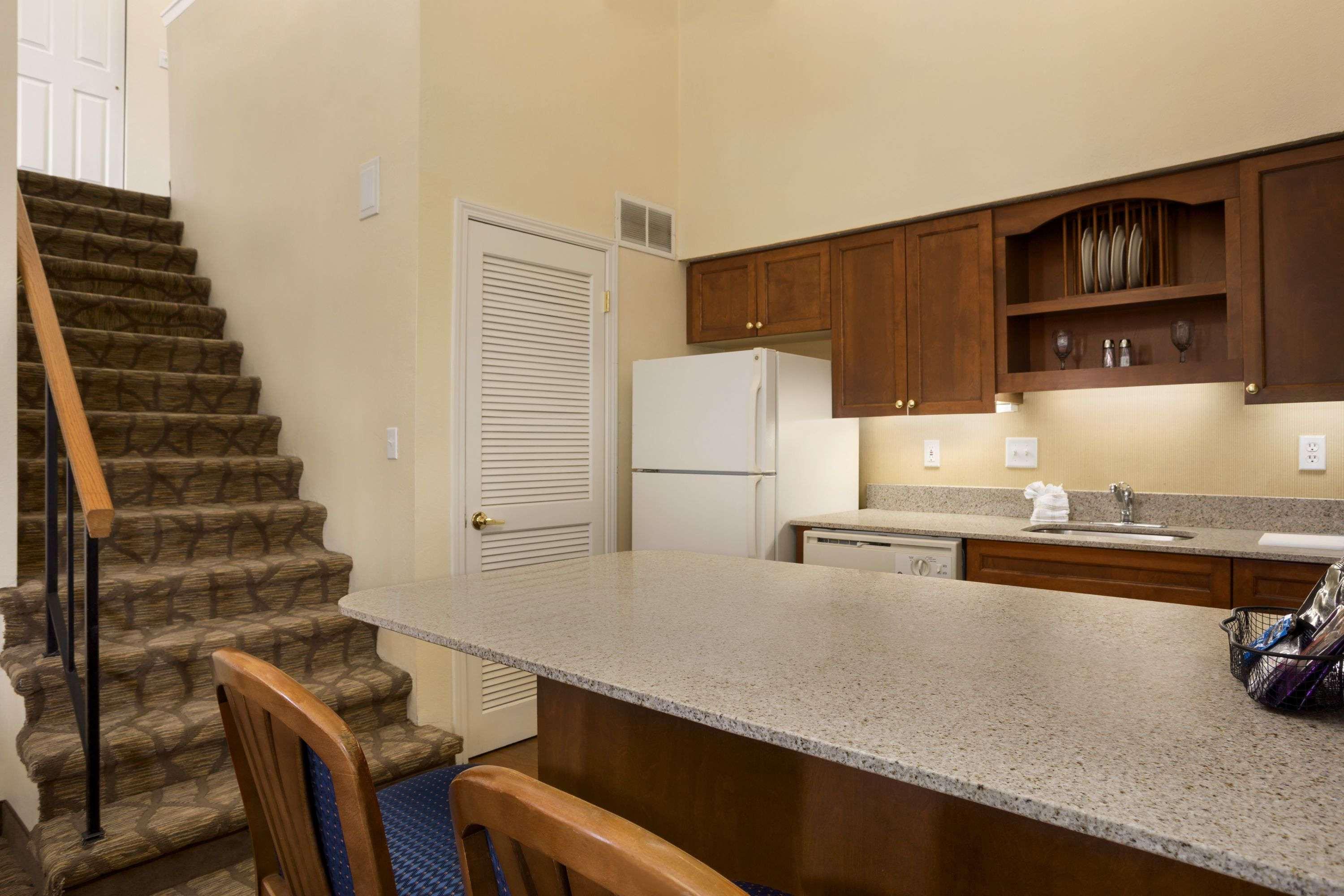 Hawthorn Suites by Wyndham Grand Rapids — photo 5