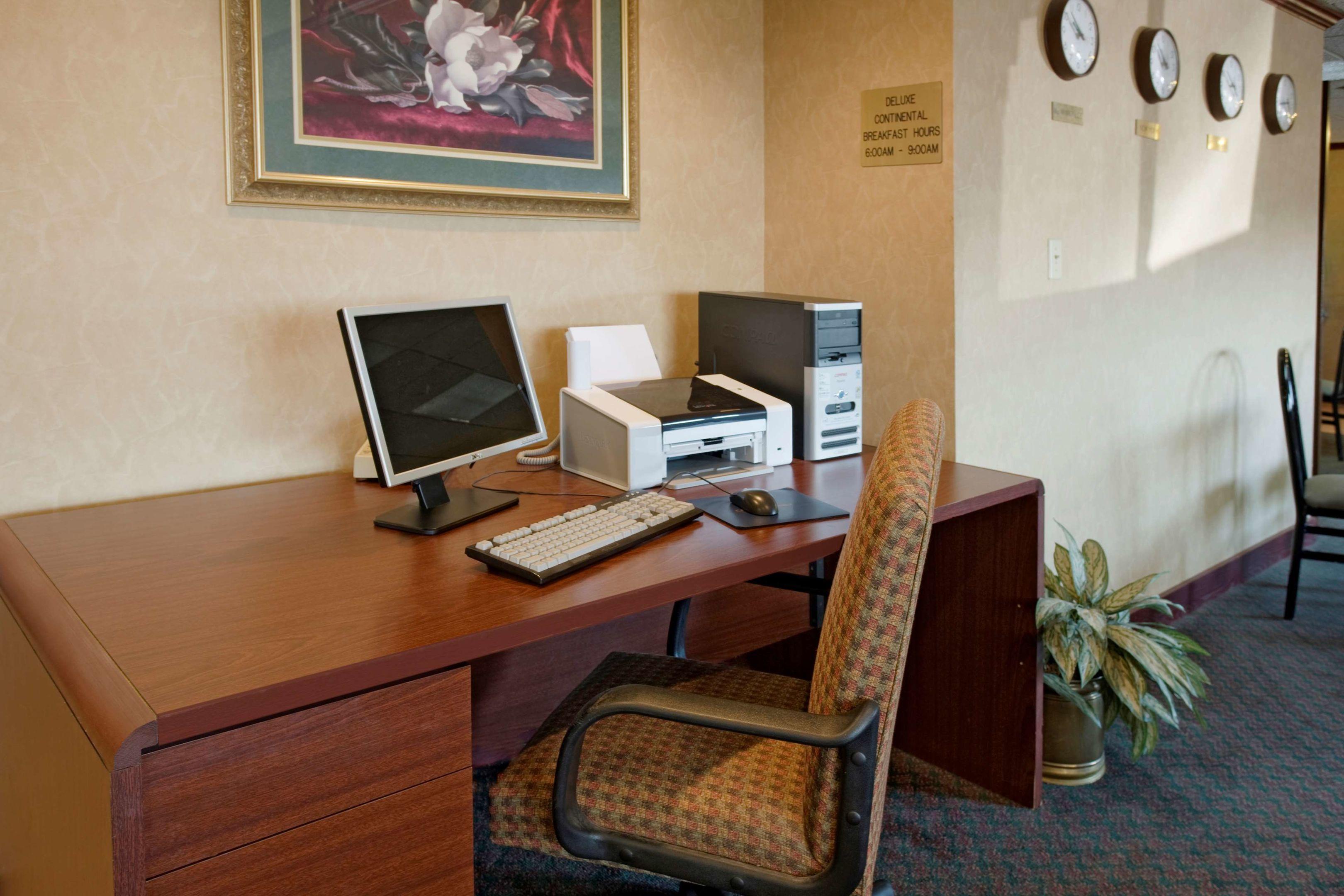 Americas Best Value Inn McMinnville — photo 4