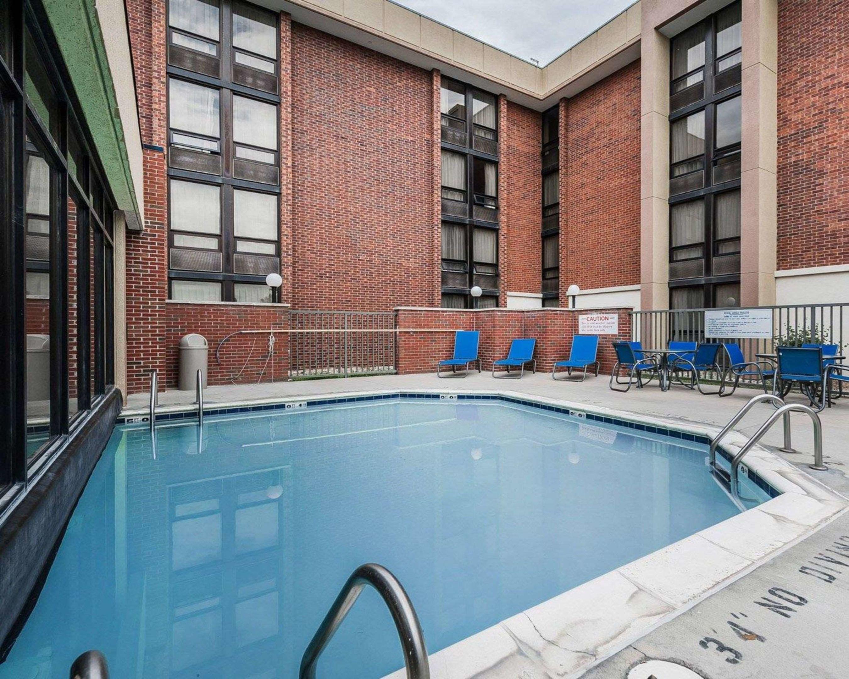Comfort Inn Denver East — photo 3
