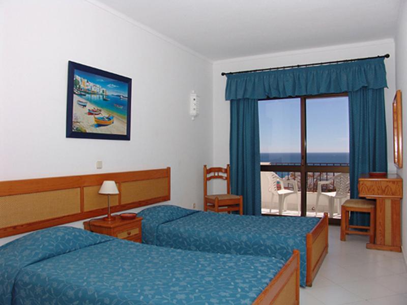 Apartamentos Turisticos Neptuno — photo 4