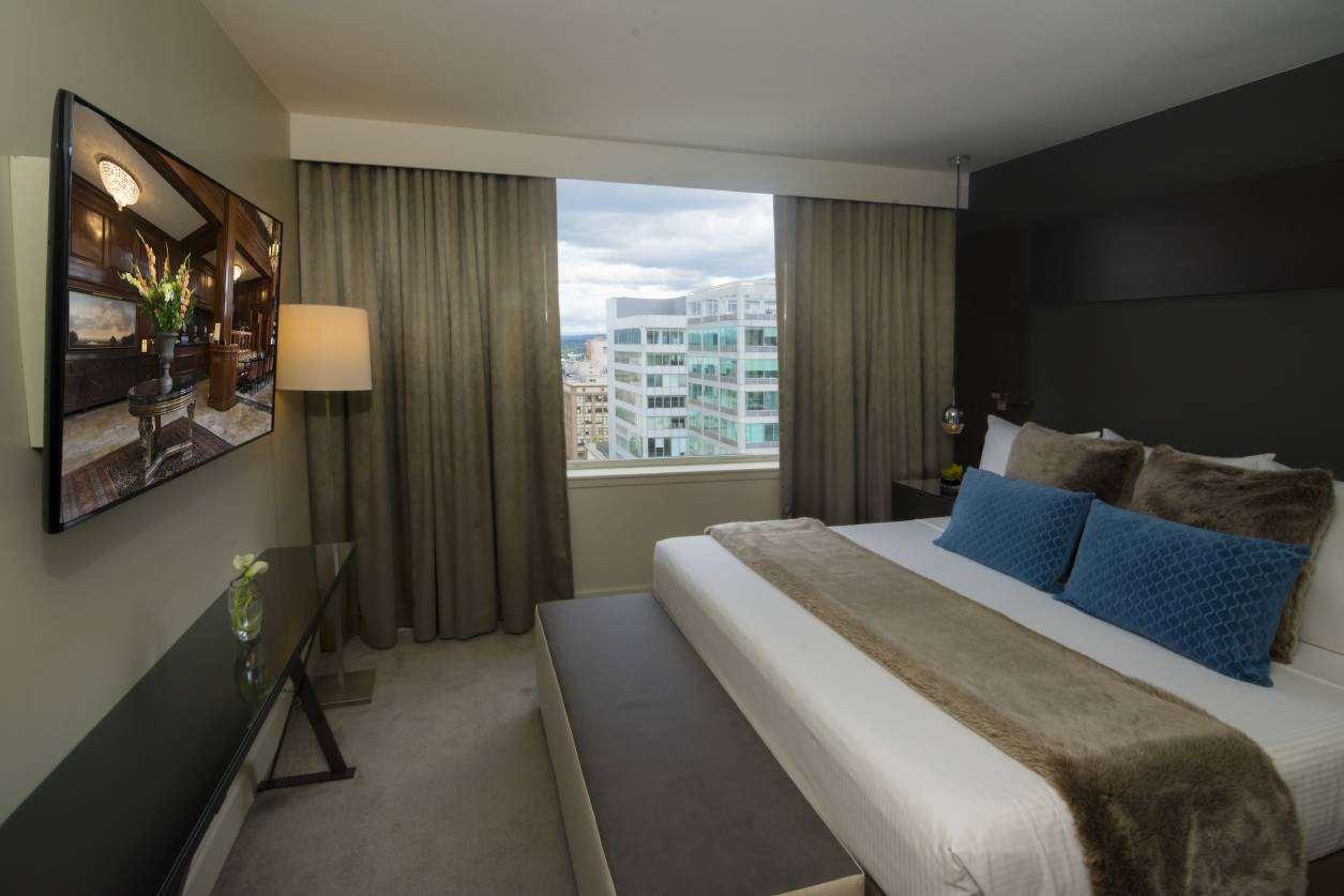 The Benson Portland, Curio Collection by Hilton — photo 5