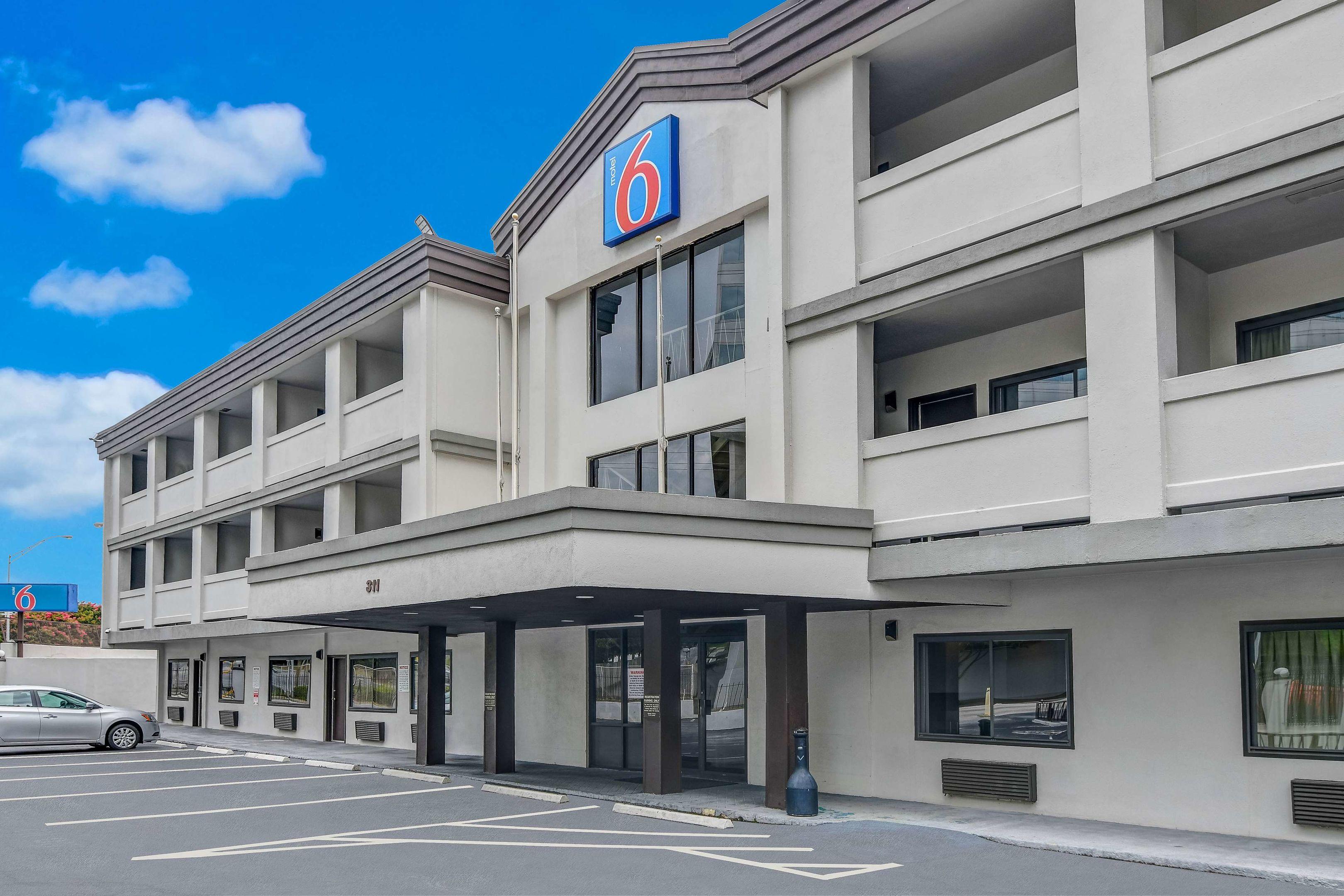 Motel 6 Atlanta Downtown — photo 4