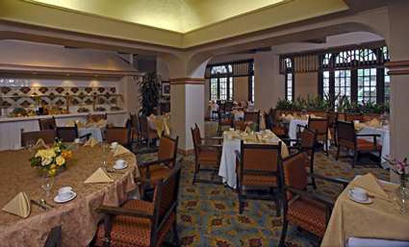 DoubleTree by Hilton Hotel Austin — photo 4