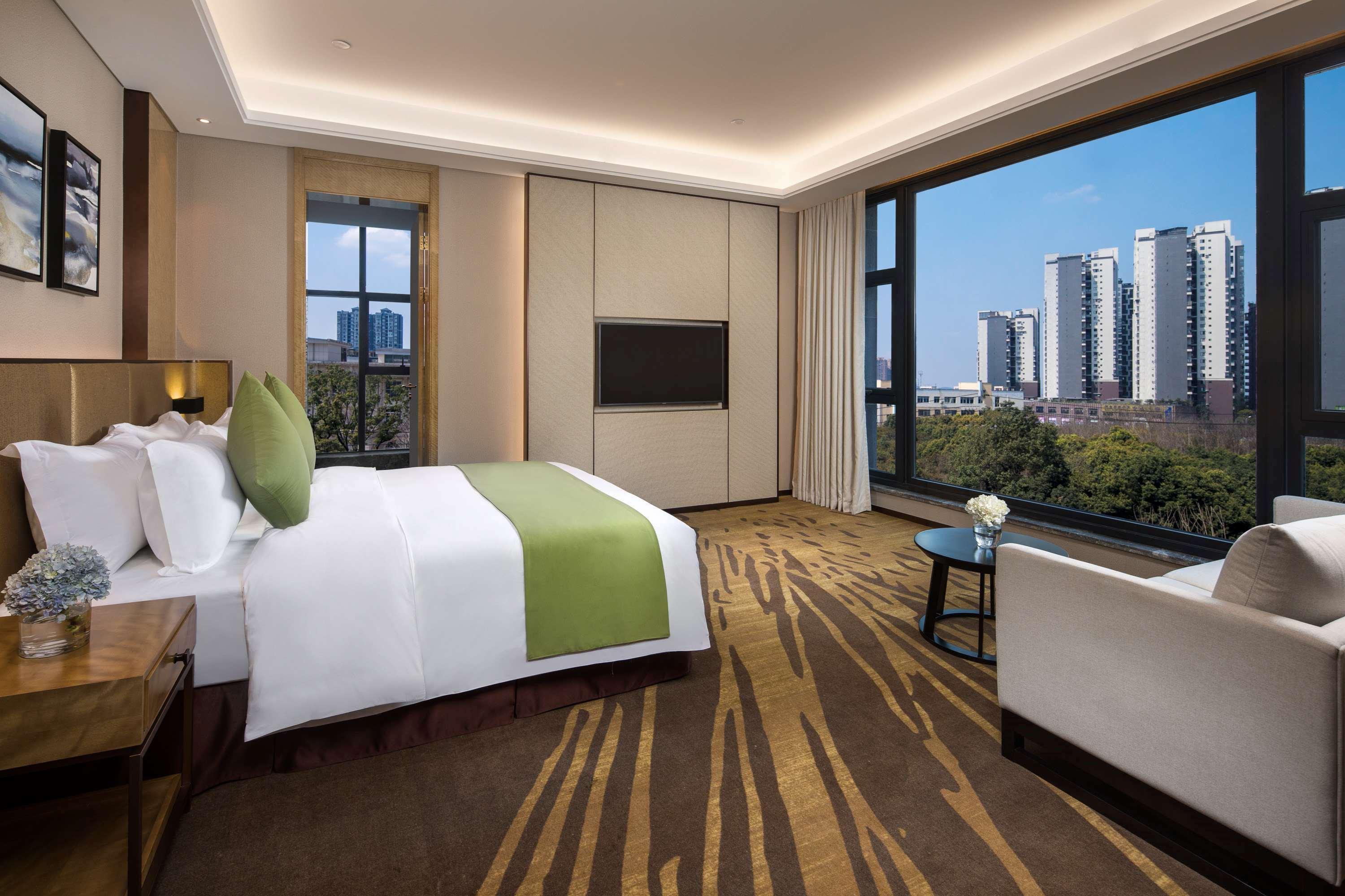Ramada Leshan — photo 3