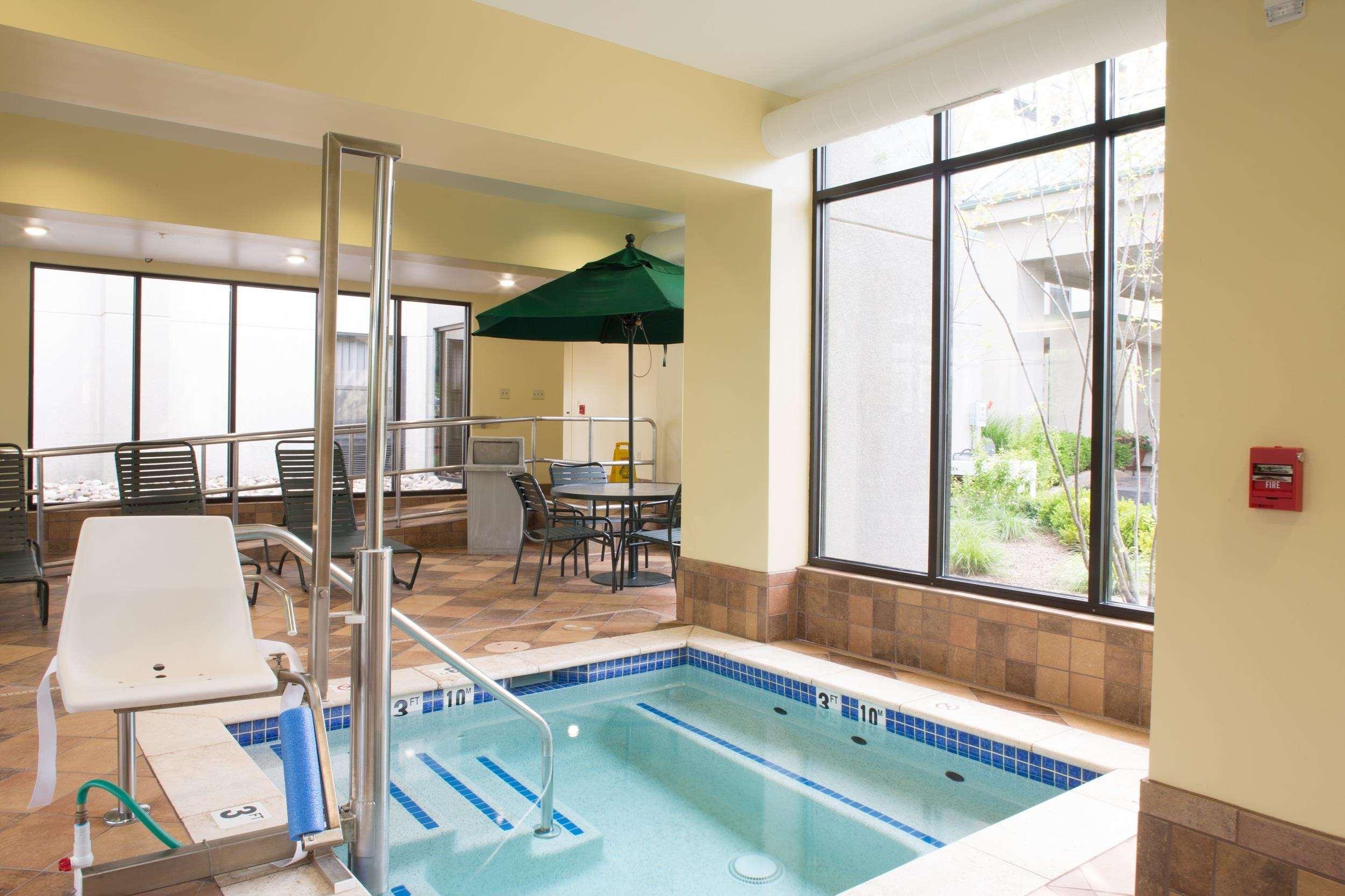 Hampton Inn Clarks Summit — photo 2