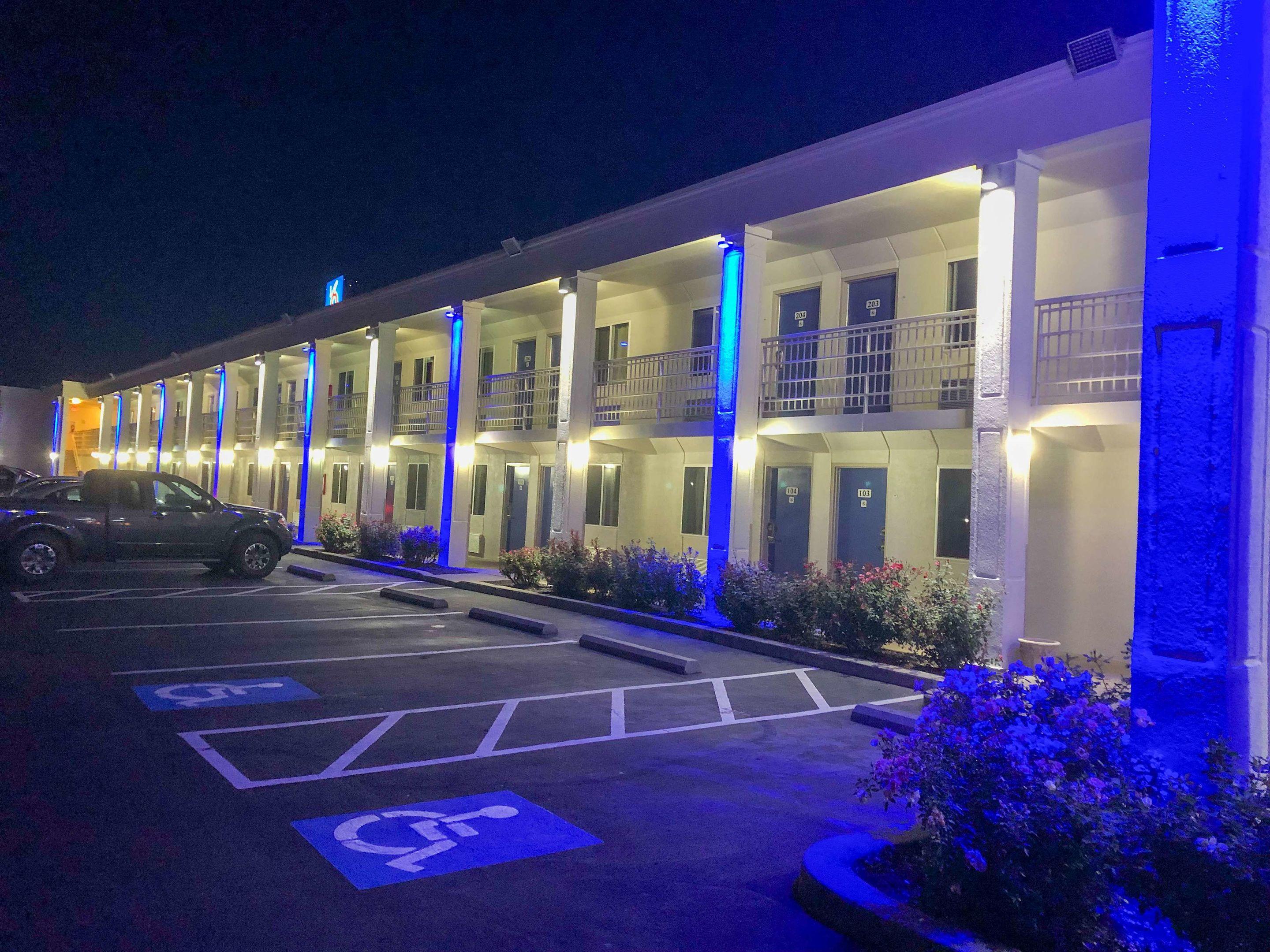 Motel 6 Martinsburg WV — photo 4