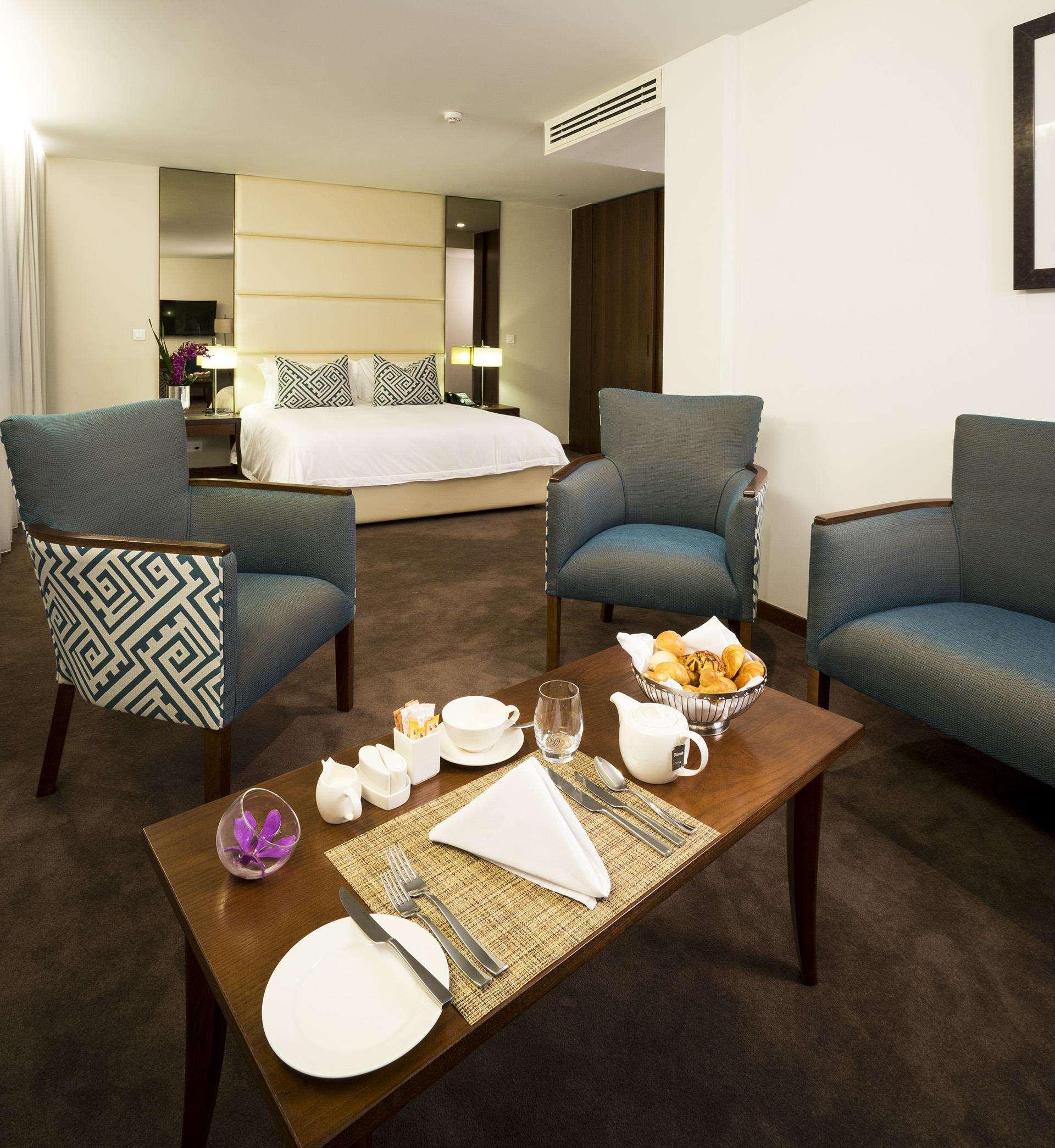 Fiesta Residences — photo 4