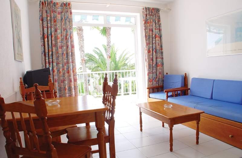Apartamentos Lara — photo 4