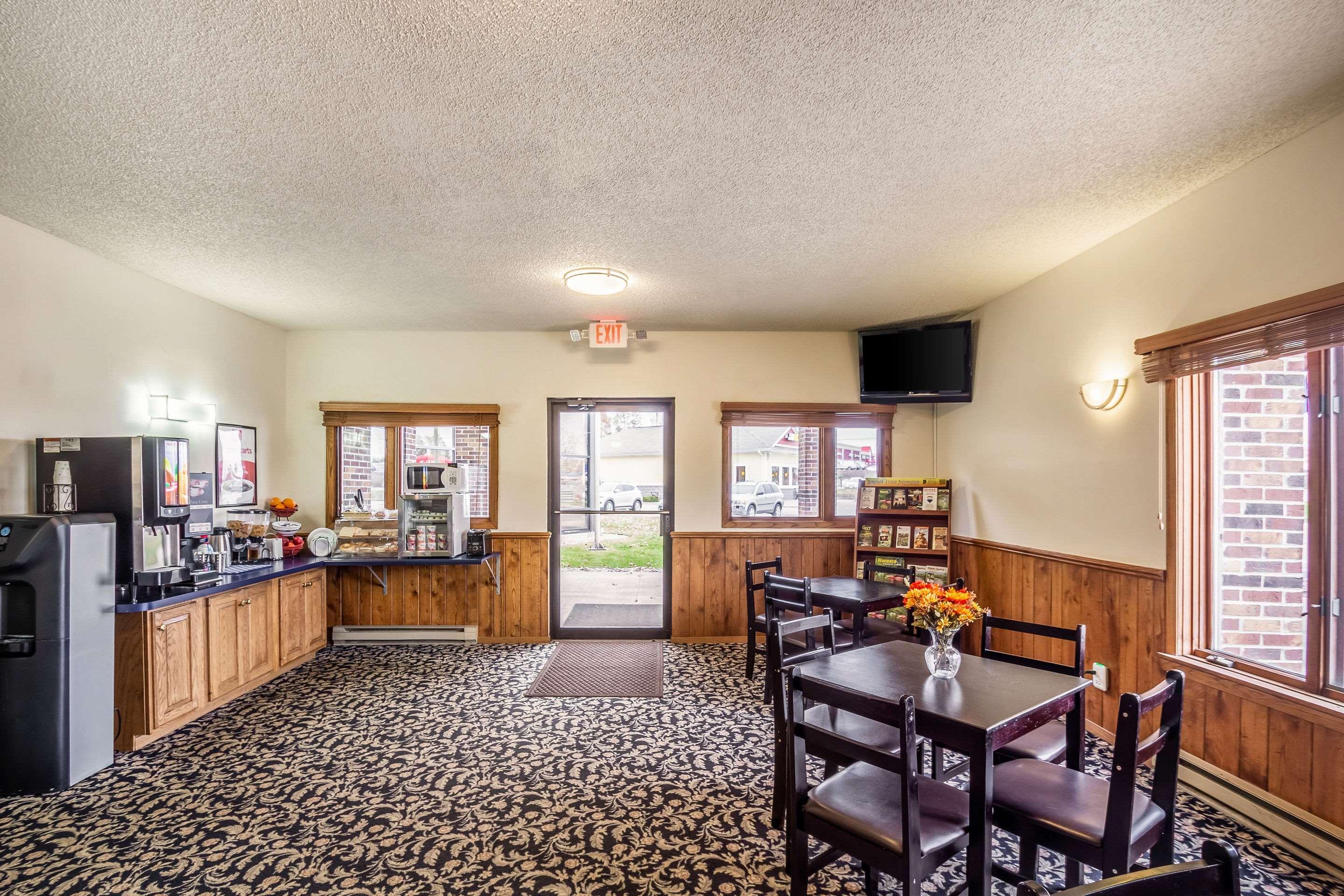 Econo Lodge — photo 3