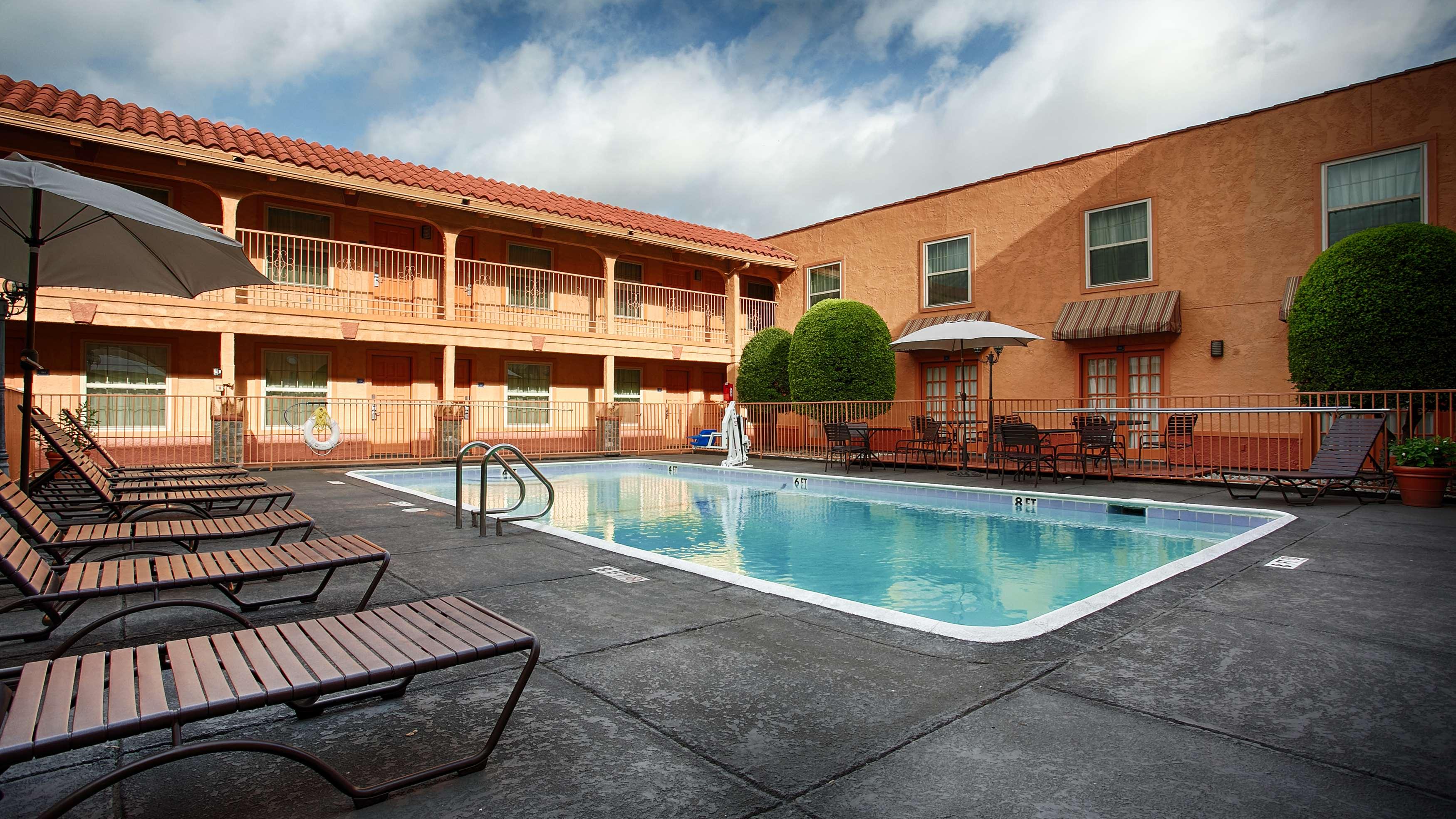 Best Western Market Center — photo 5