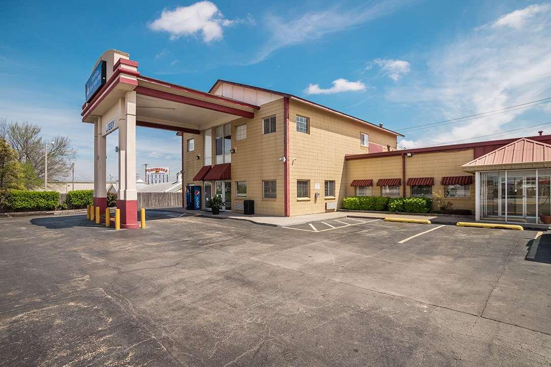 Americas Best Value Inn - Tulsa West (I-44) — photo 4