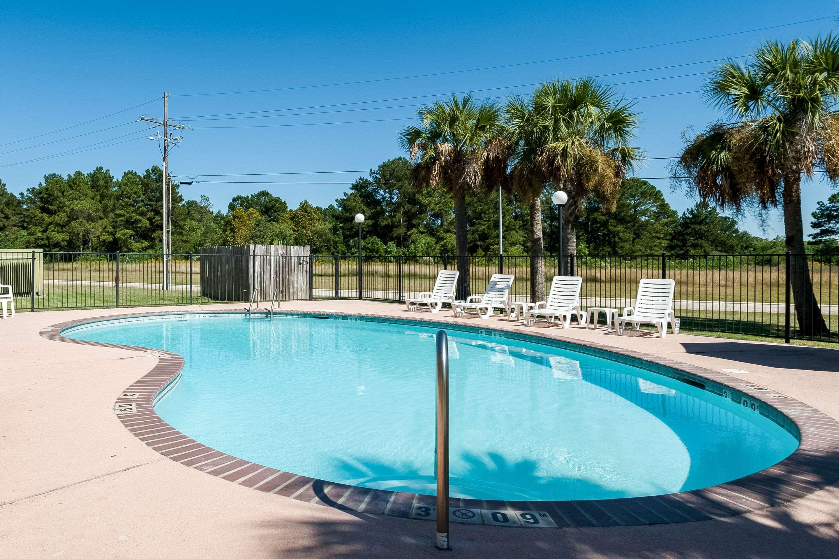 Quality Inn & Suites — photo 3