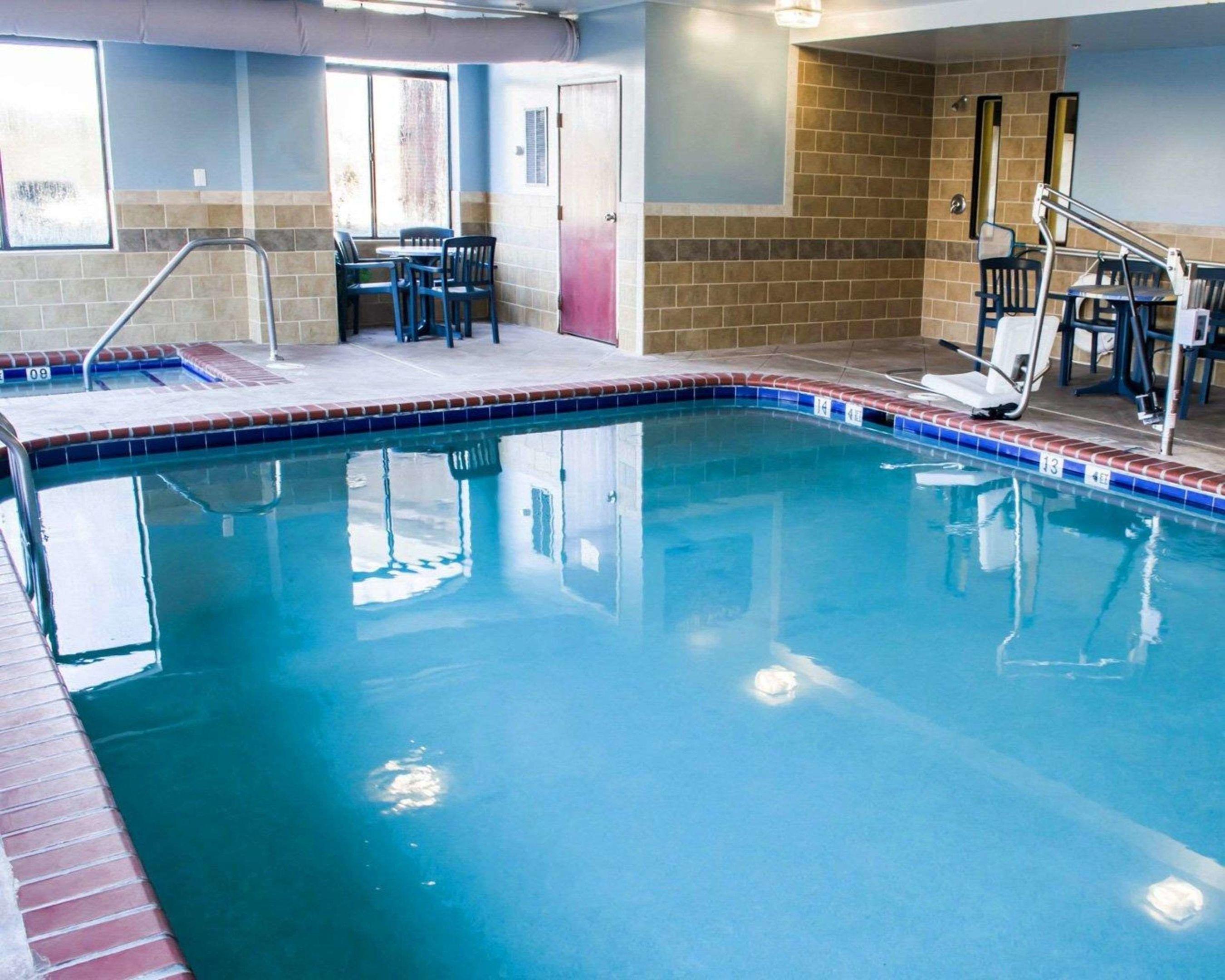 Sleep Inn & Suites Virginia Horse Center — photo 5