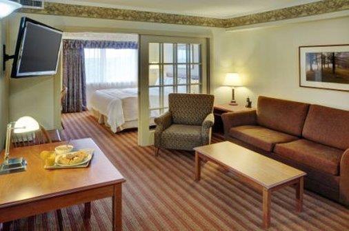 Coastal Inn Halifax — photo 3