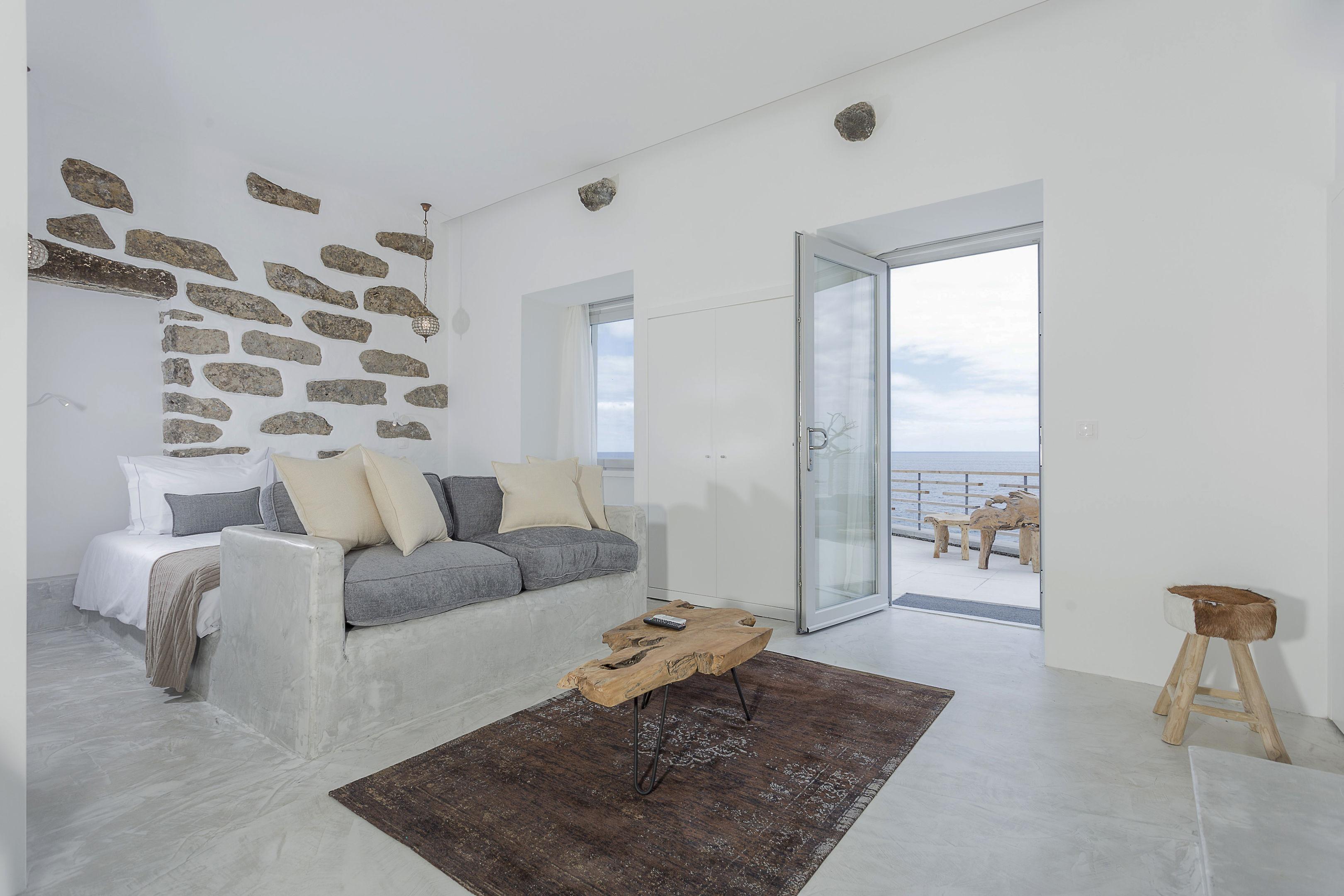 White Exclusive Suites & Villas — photo 5