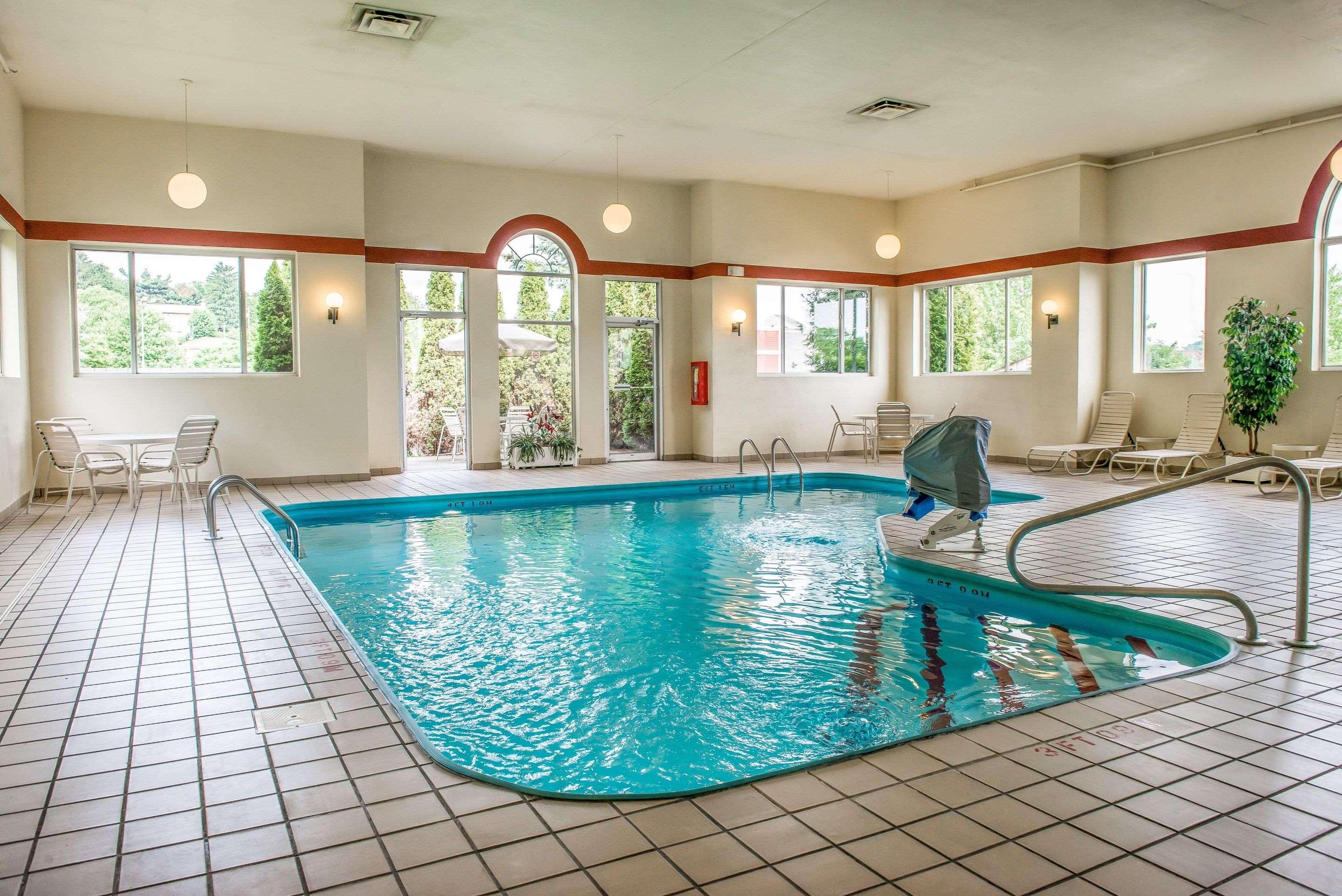 Comfort Inn — photo 4