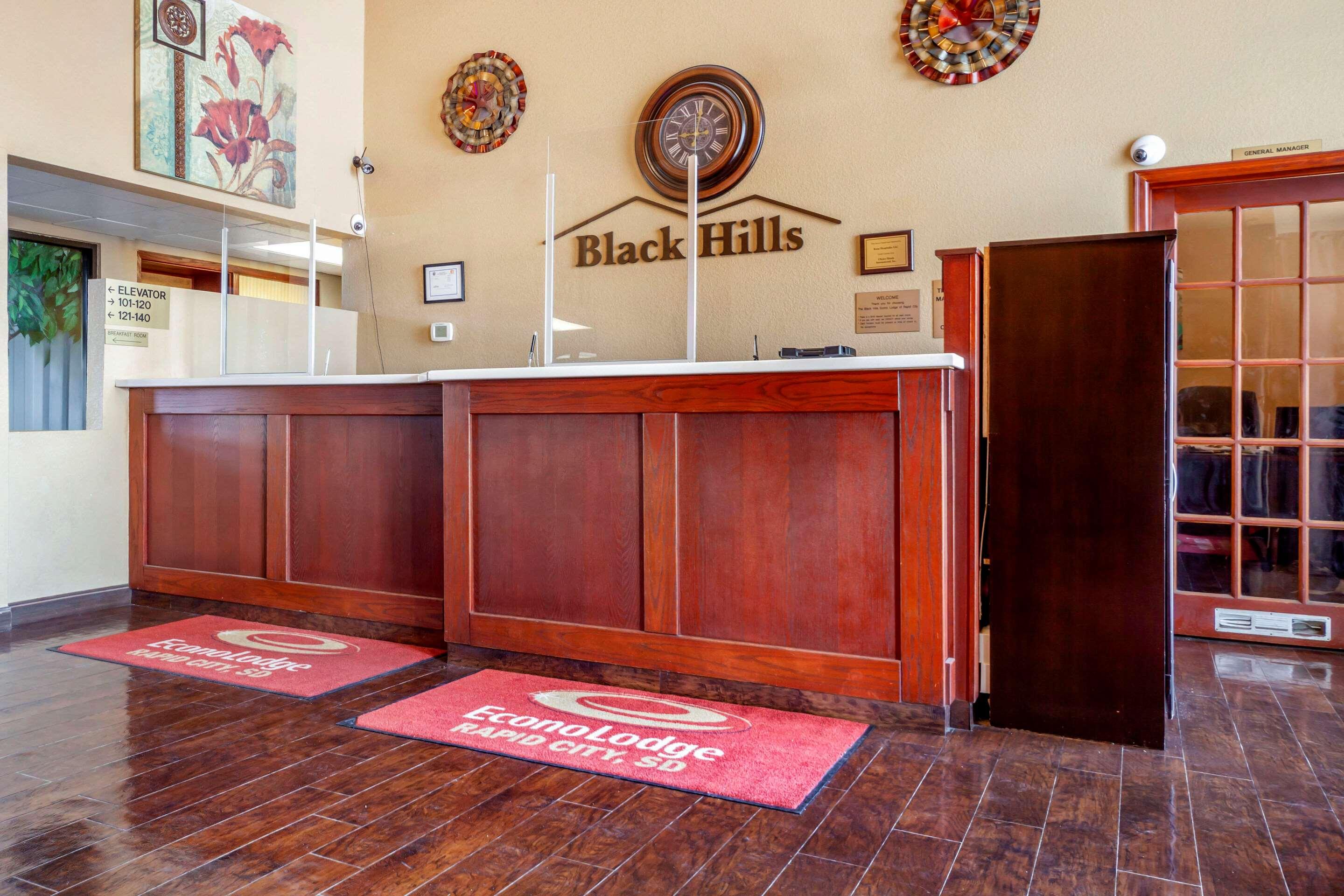 Econo Lodge Rapid City — photo 4