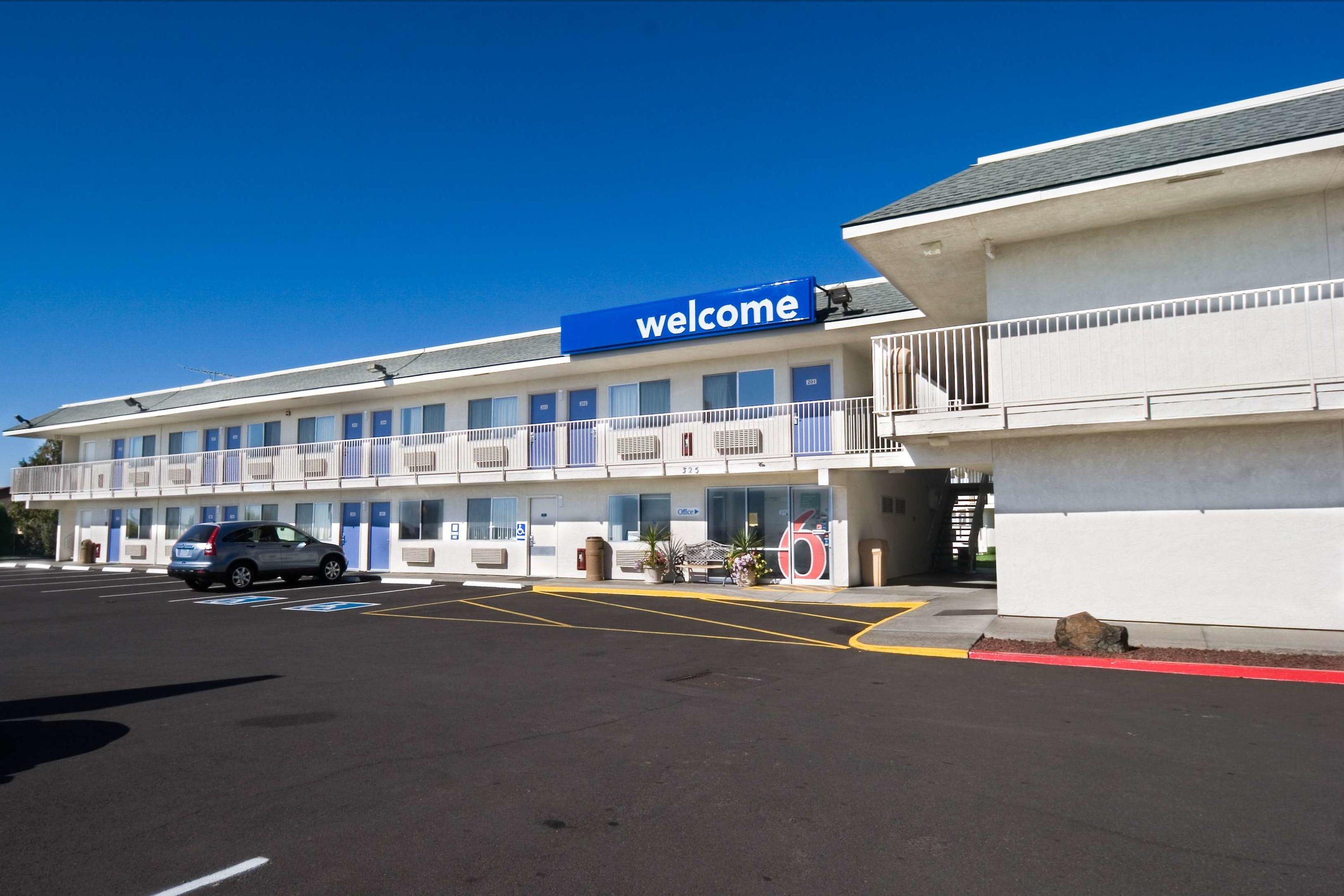 Motel 6 Pendleton — photo 3