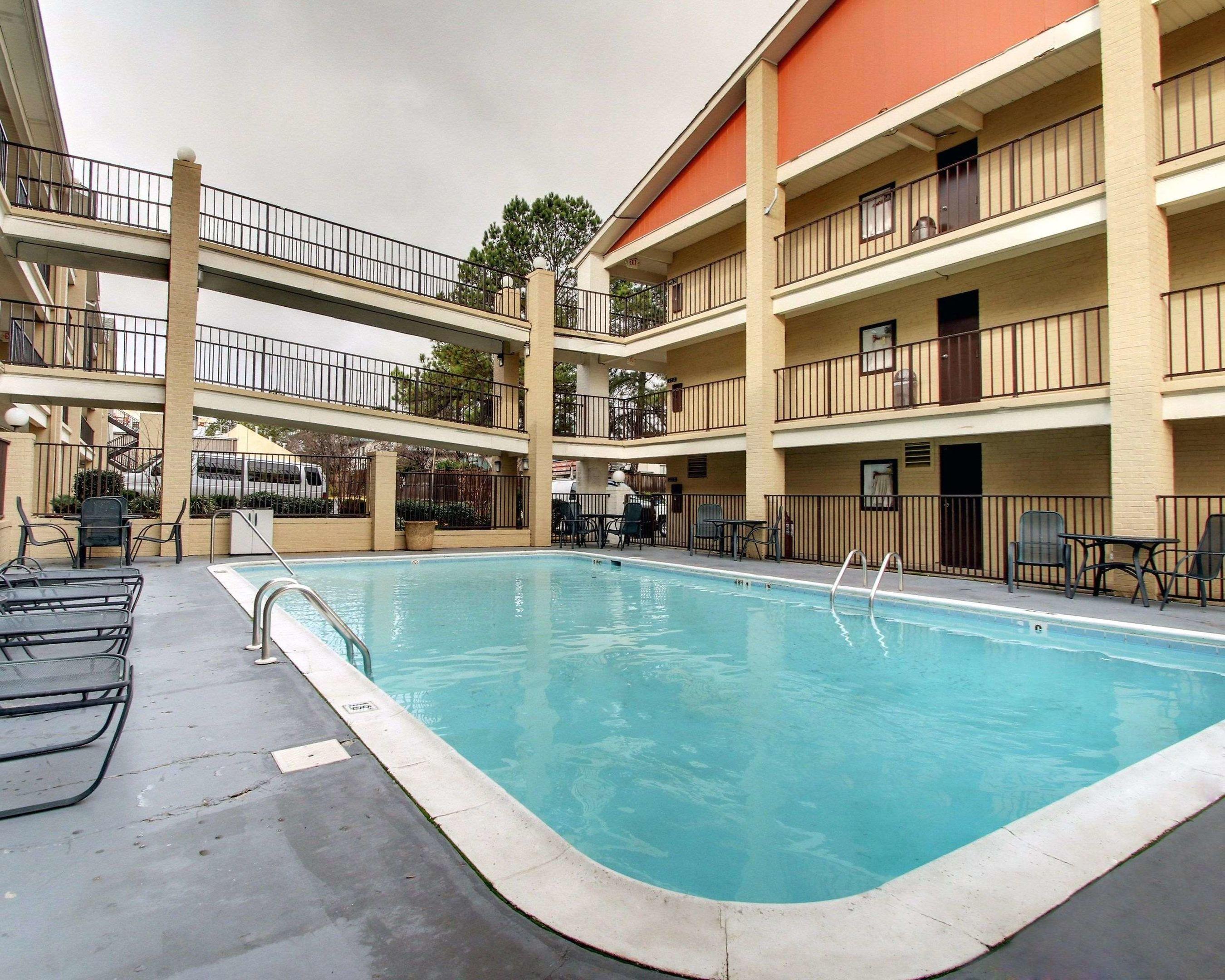 Rodeway Inn North — photo 3
