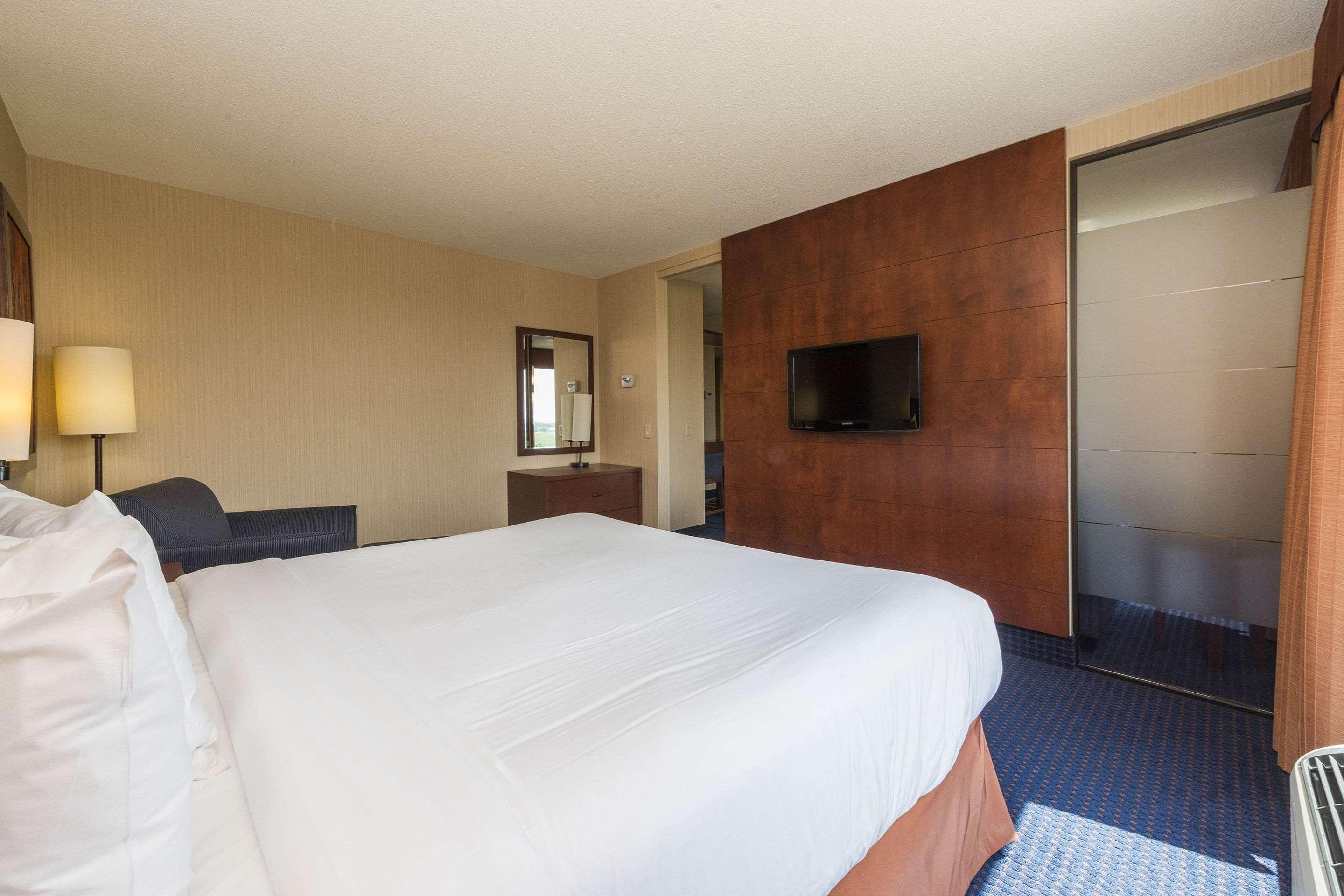 Quality Inn & Suites Levis — photo 4