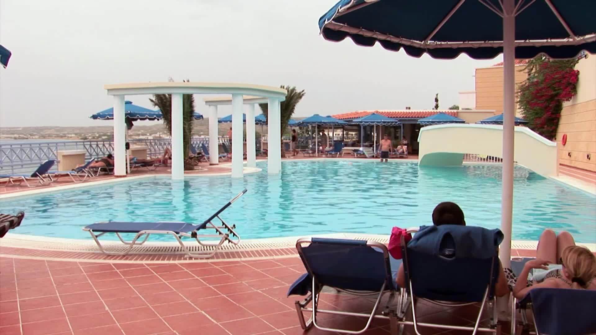Summer Palace Beach Hotel — photo 3