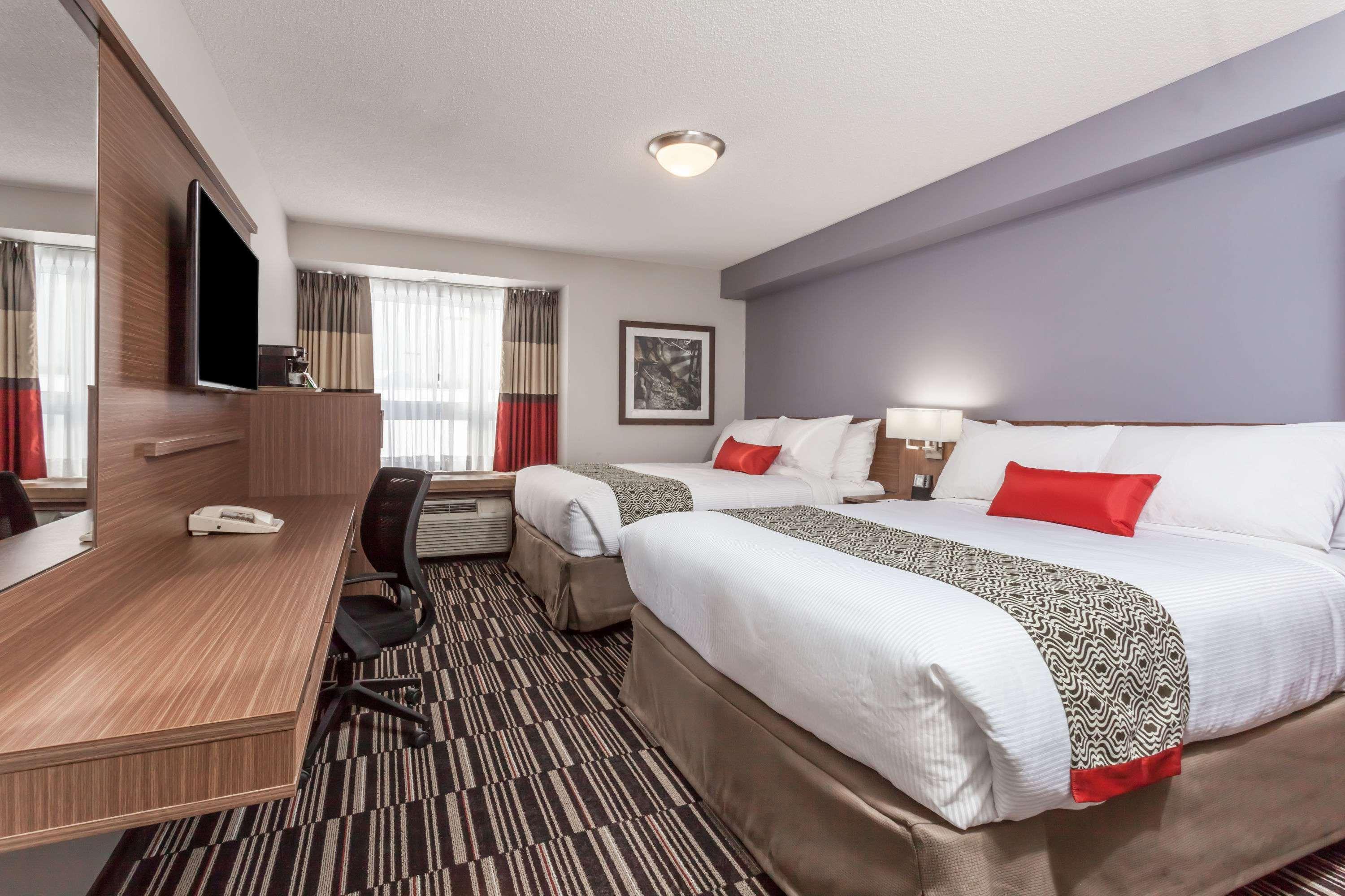 Microtel Inn & Suites by Wyndham Kirkland Lake — photo 4