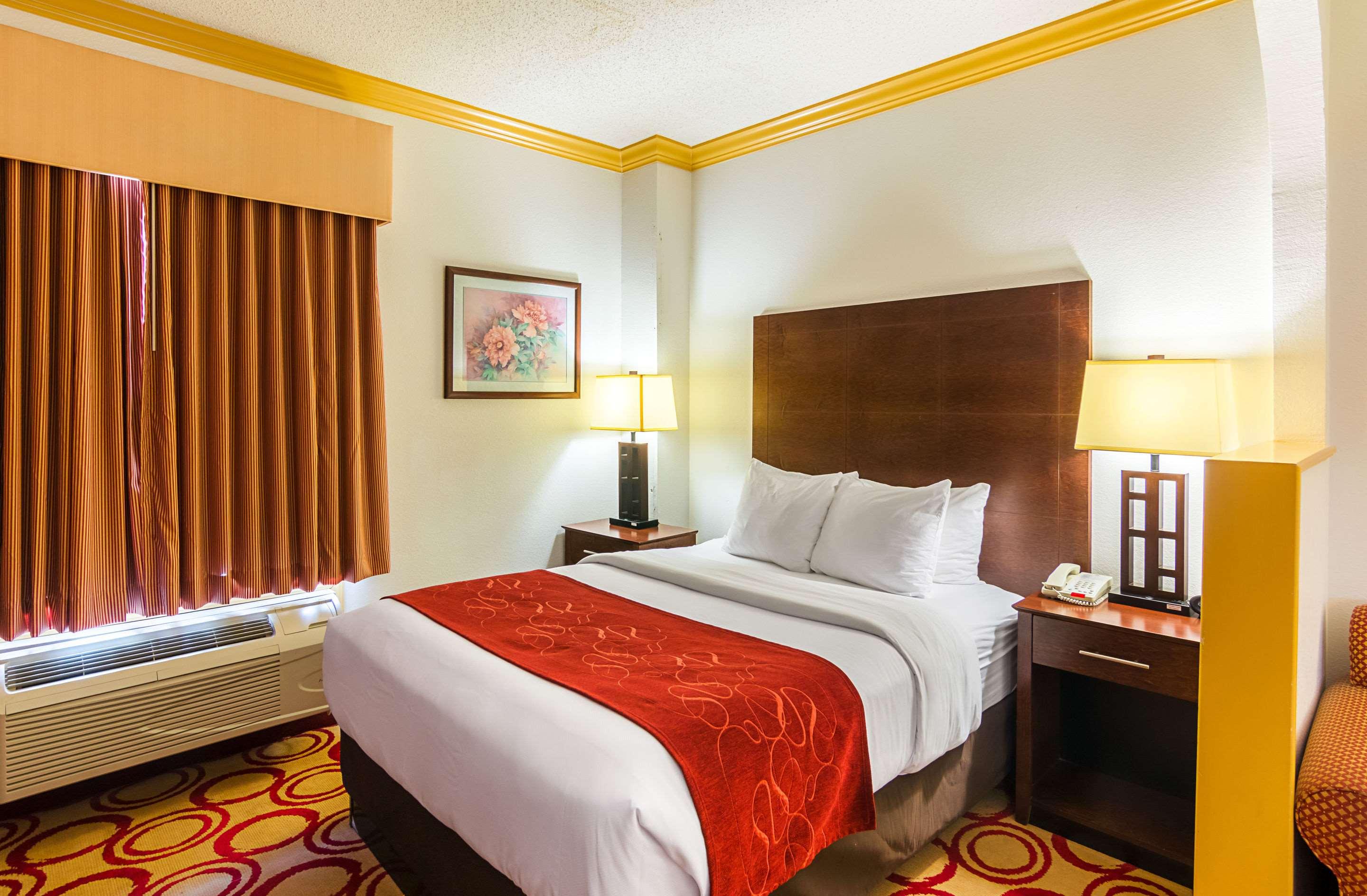 Quality Suites Lubbock — photo 5