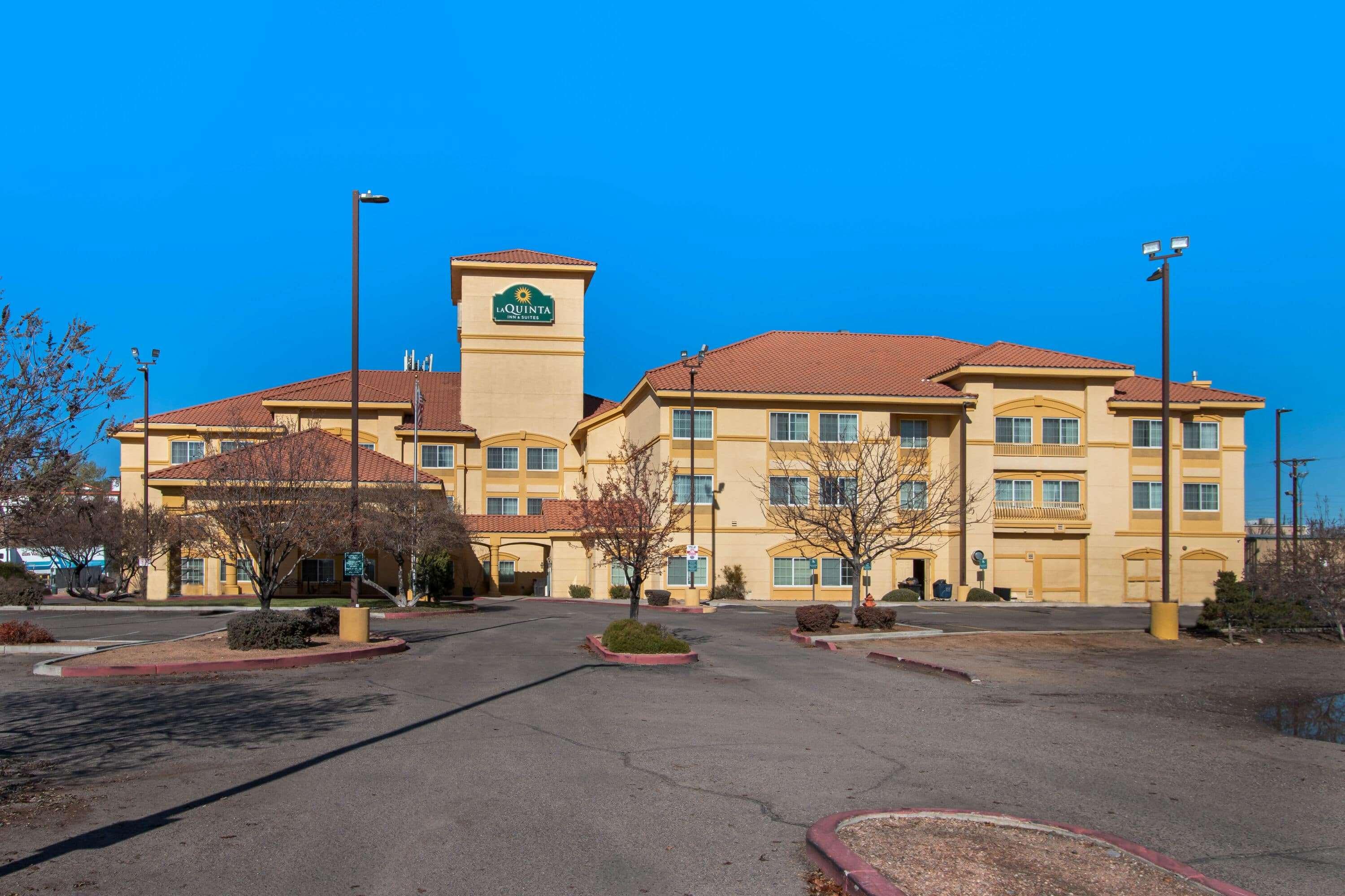 La Quinta Inn & Suites Albuquerque-Midtown/University — photo 4