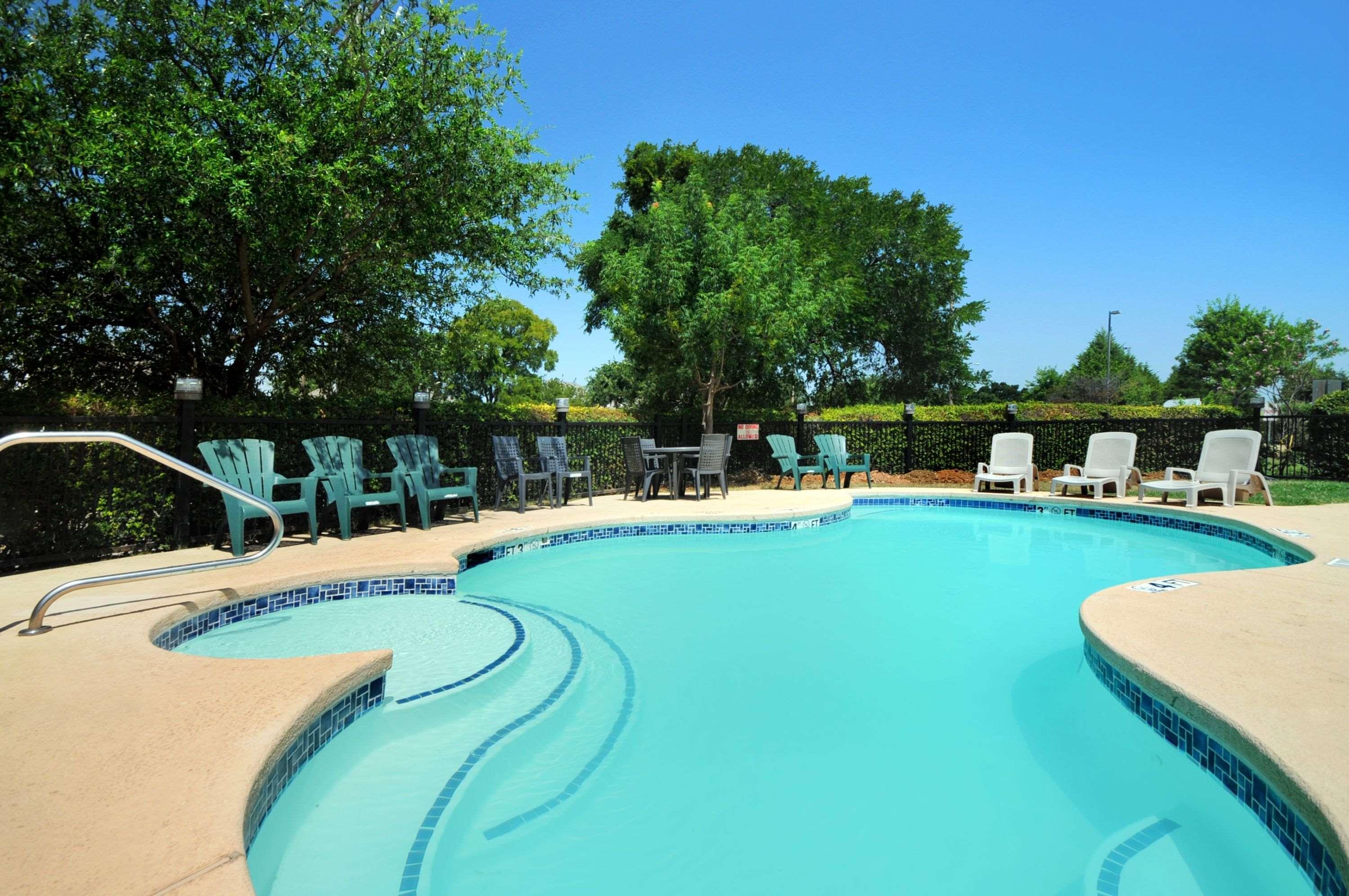 Microtel Inn & Suites by Wyndham Arlington/Dallas Area — photo 4