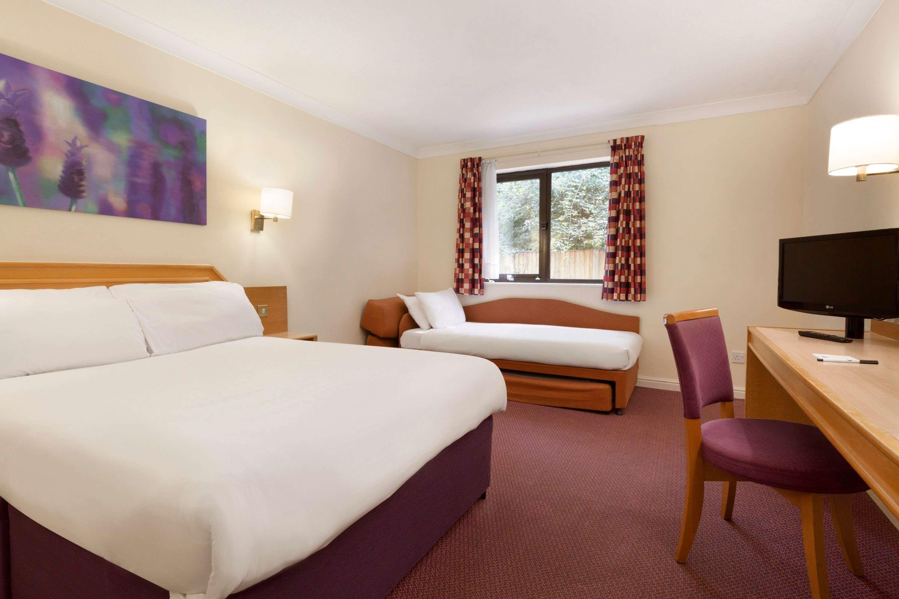 Days Inn Southampton Rownhams — photo 5