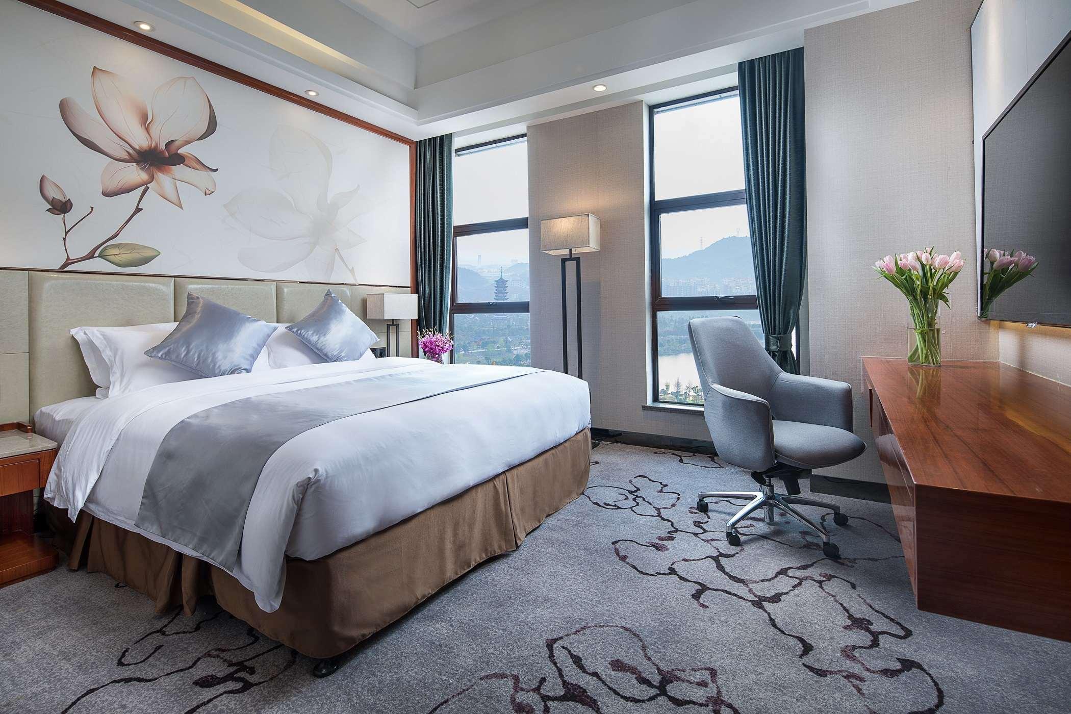 Ramada Plaza Yueyang Linxiang — photo 3