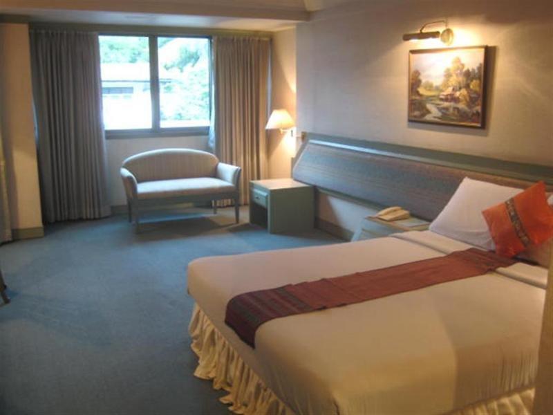 Sawasdee Langsuan Inn — photo 4