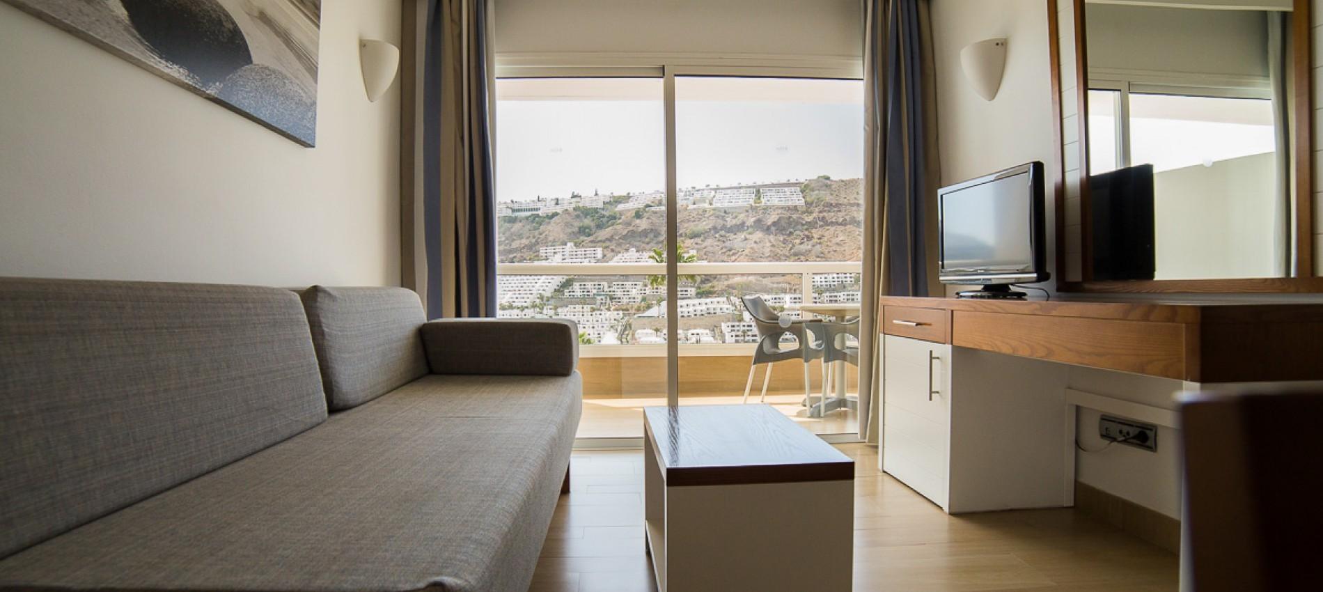 Altair Apartments — photo 5