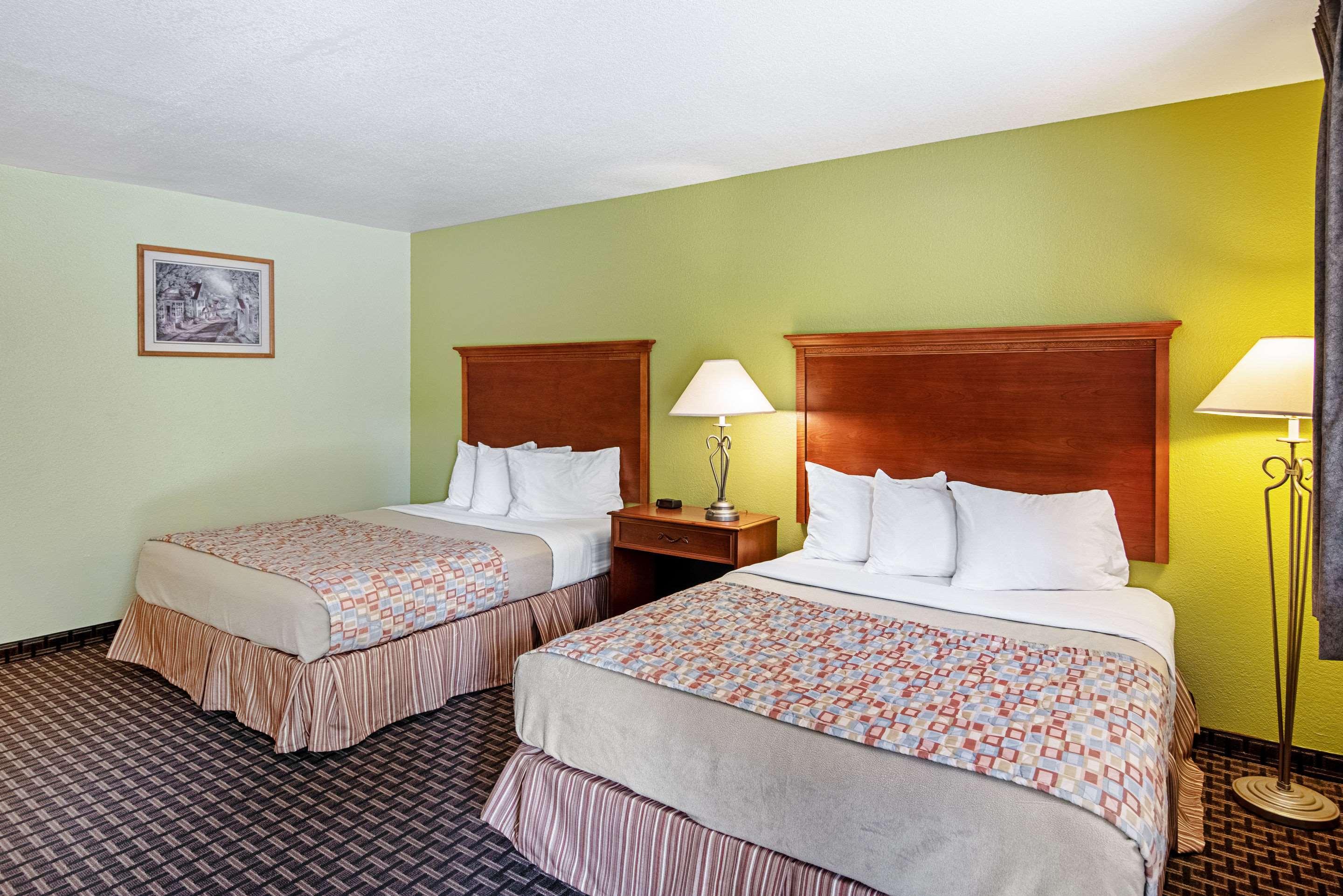 Rodeway Inn Gunnison — photo 5