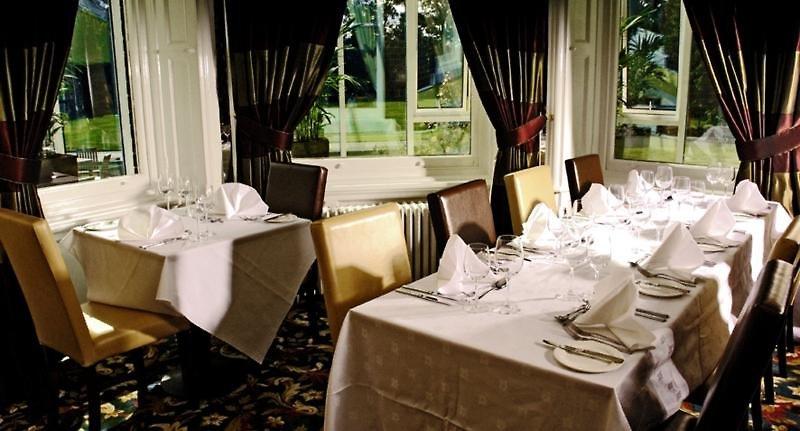 Burn Hall Hotel, Sure Hotel Collection by Best Western — photo 4