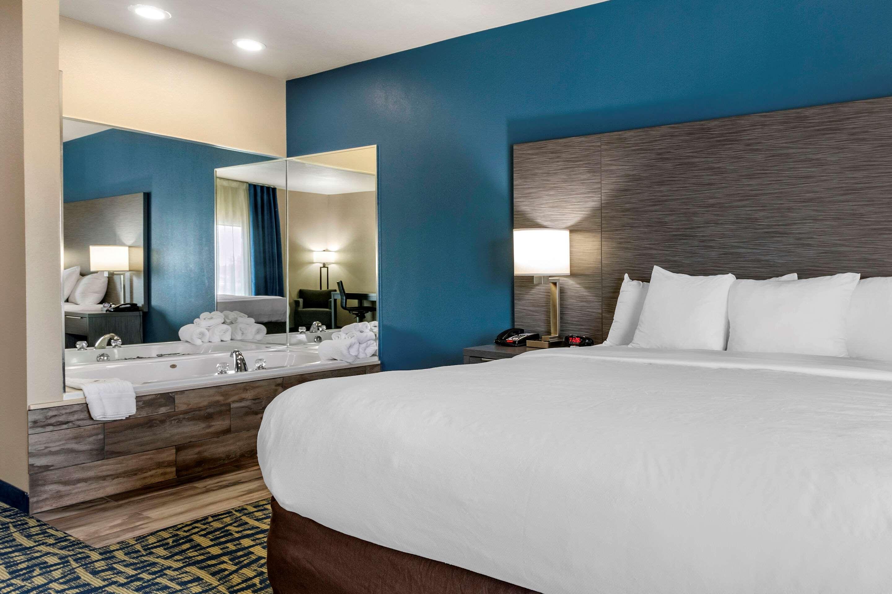 Comfort Inn & Suites Pauls Valley - City Lake — photo 4