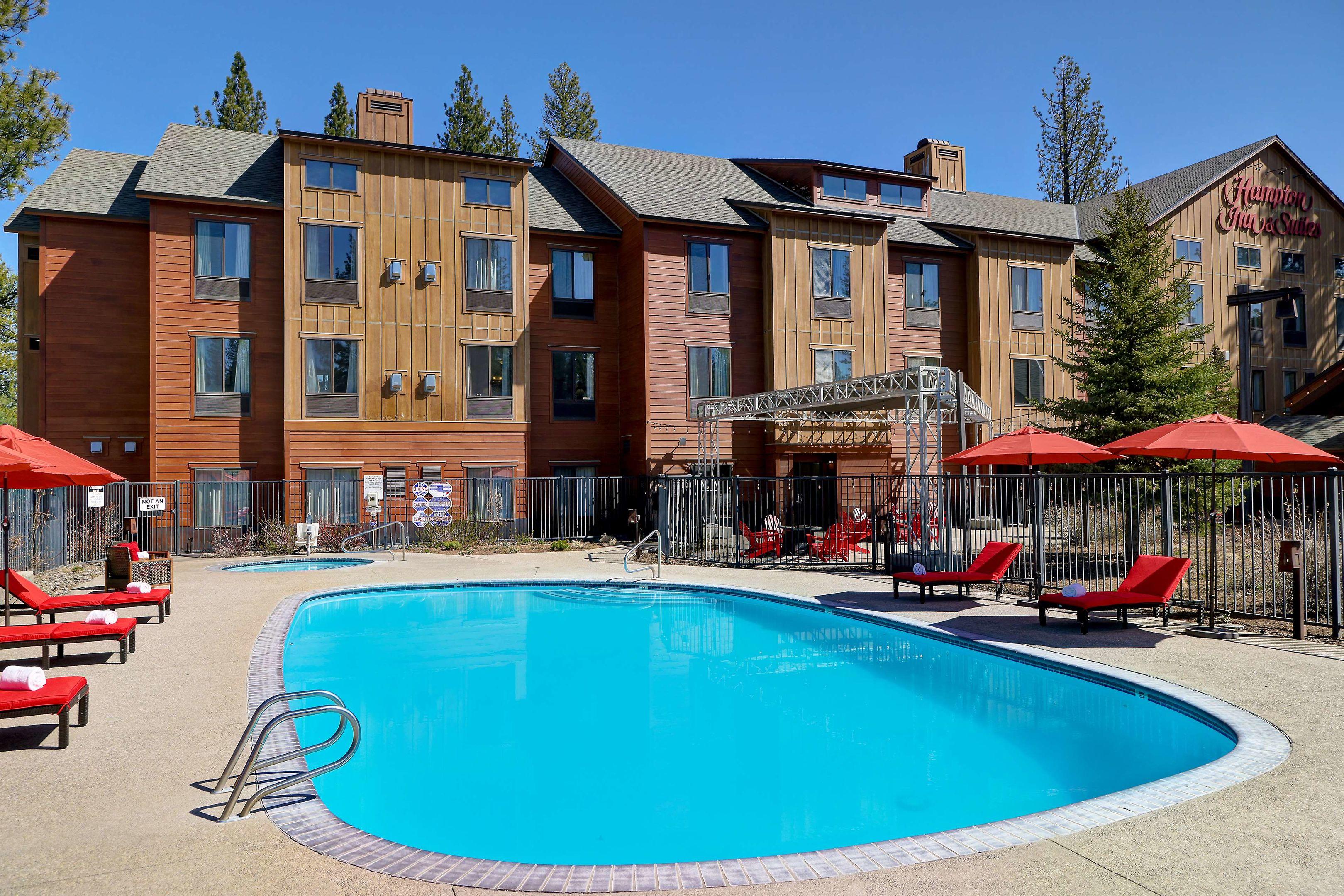 Hampton Inn & Suites Tahoe-Truckee — photo 5