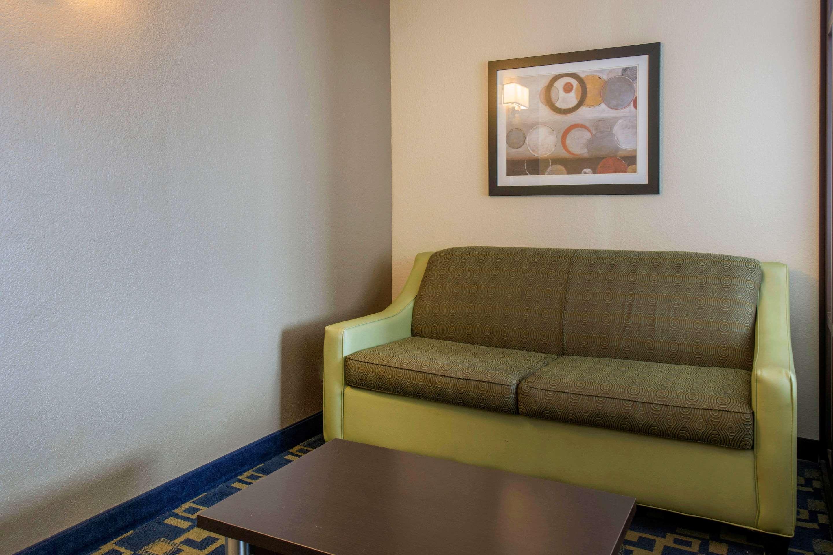Comfort Inn & Suites Universal - Convention Center — photo 5