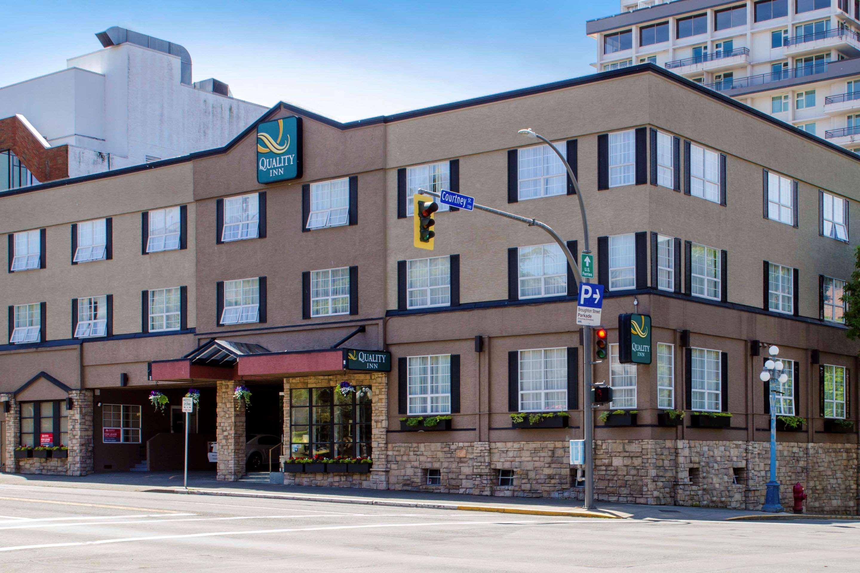 Quality Inn Downtown Inner Harbour — photo 4