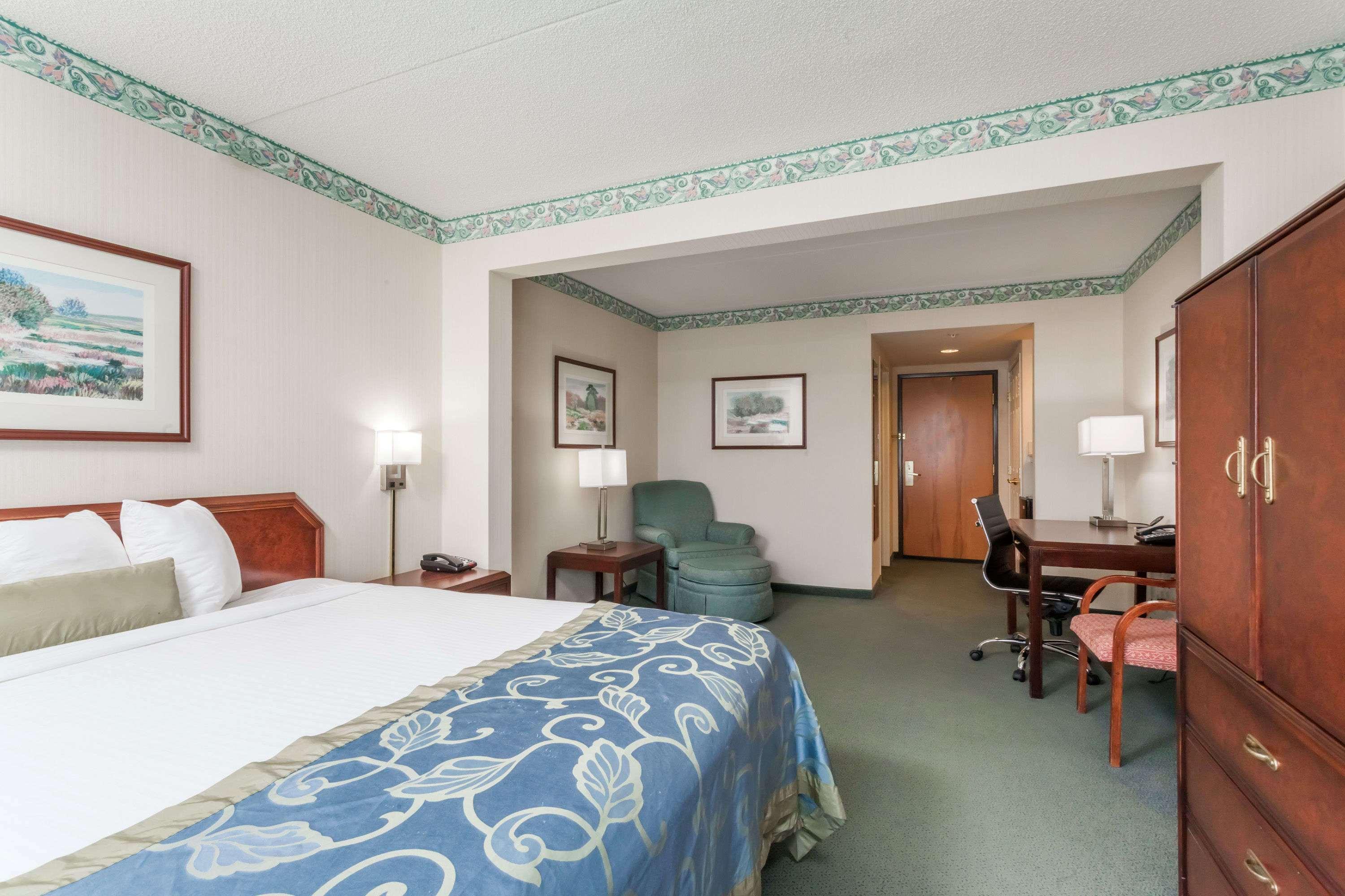 Wingate by Wyndham Vineland/Millville — photo 5
